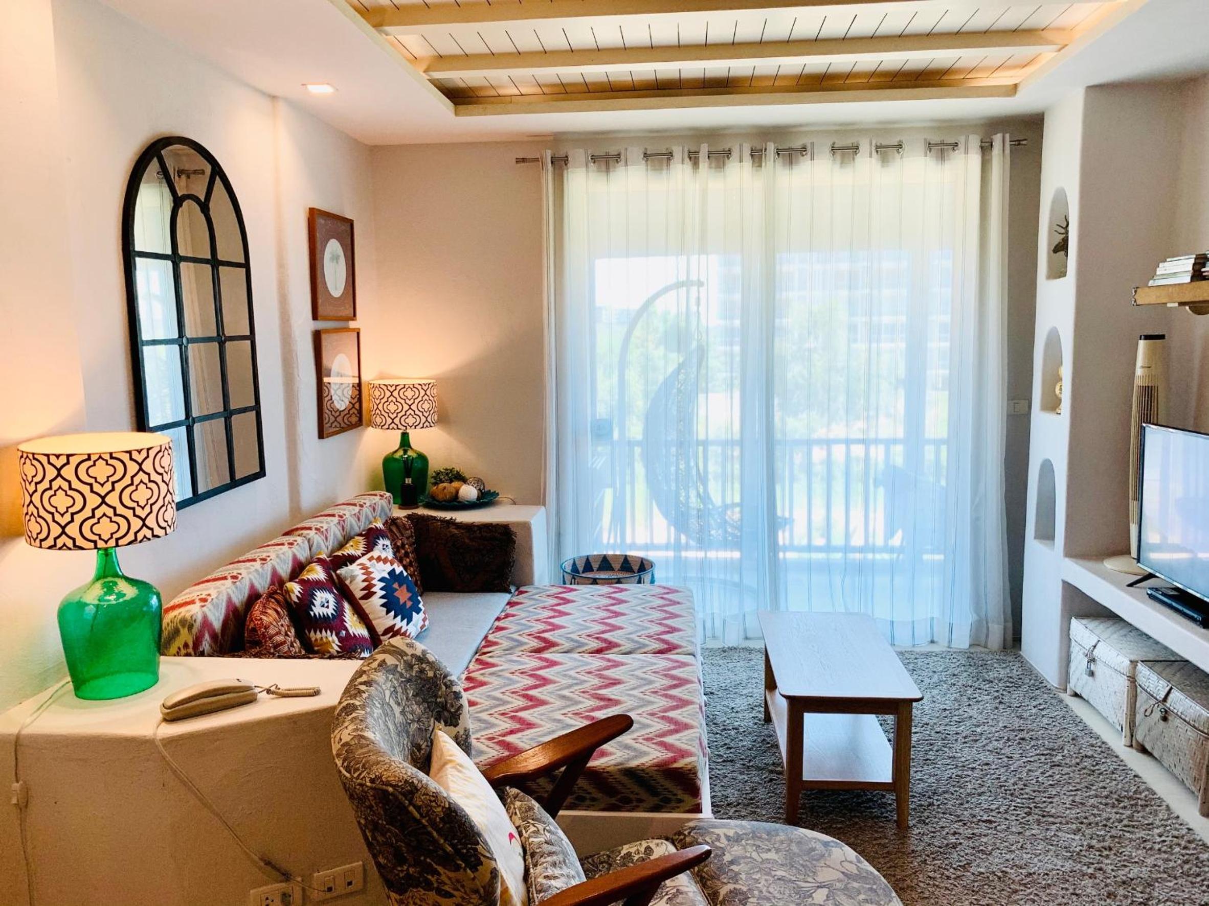 Apartment with Mountain View - Photo 18