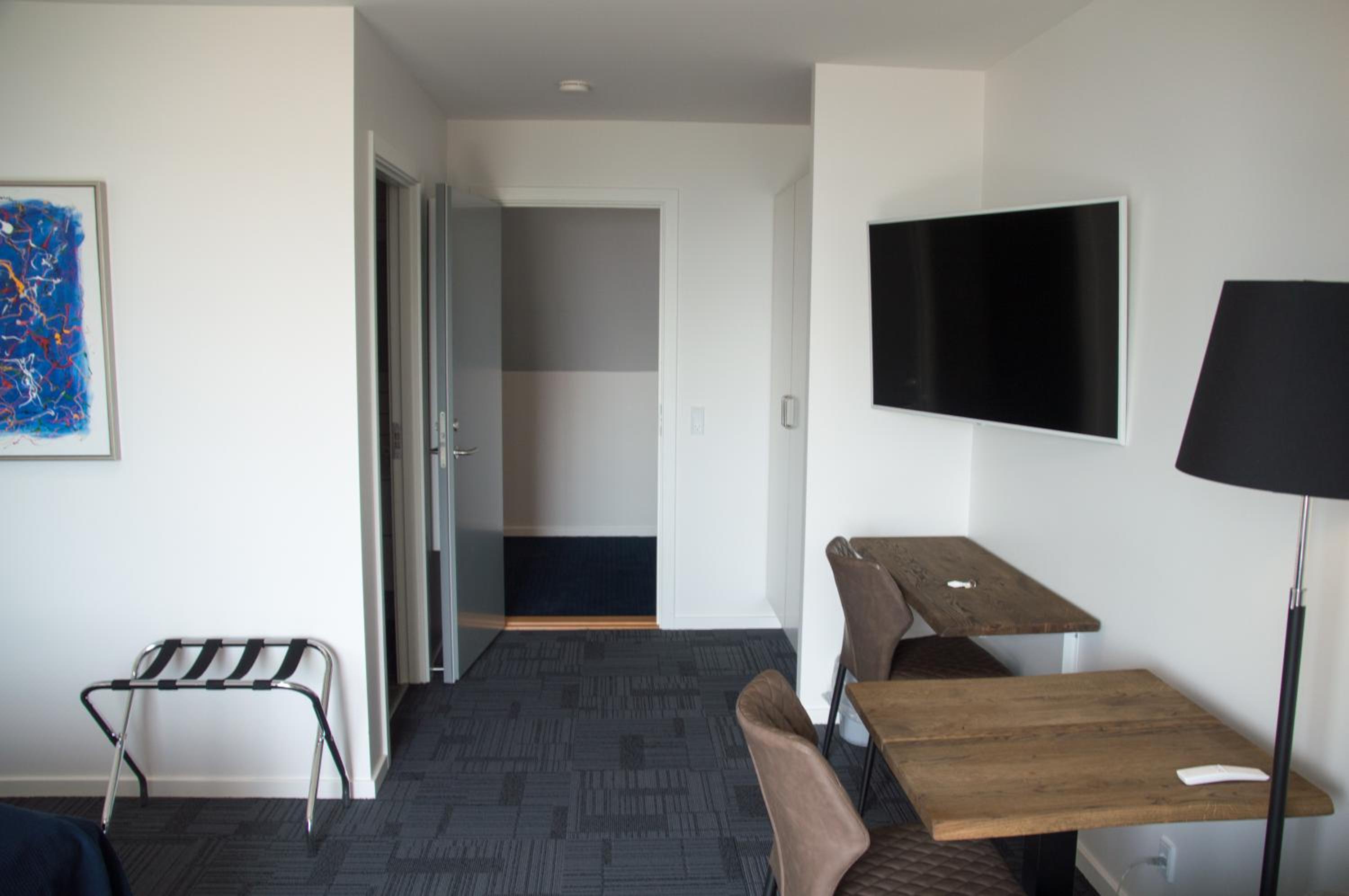 Family Room with Sea View - Photo 15