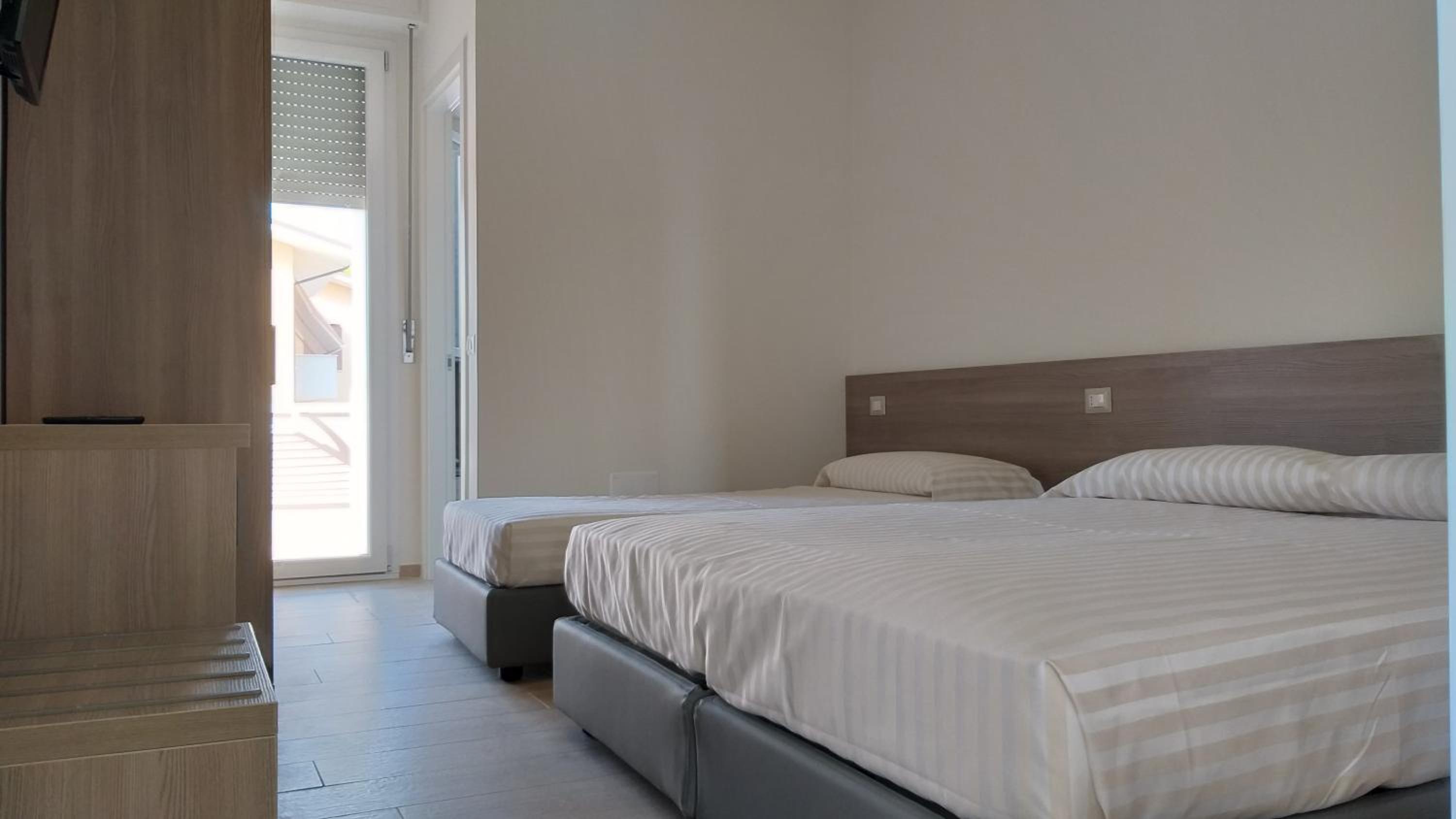 Triple Room photo 3