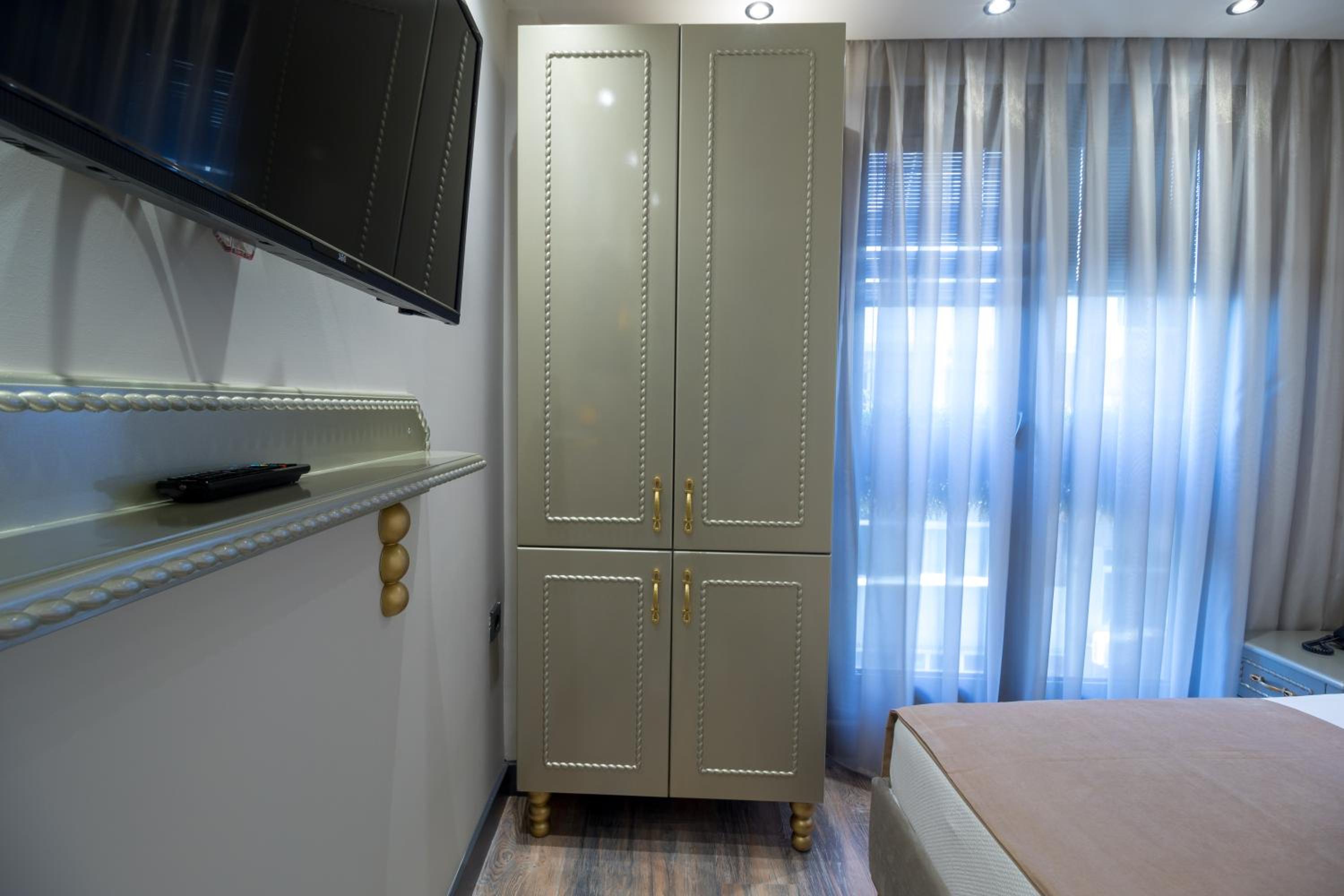 Economy Double Room photo 1
