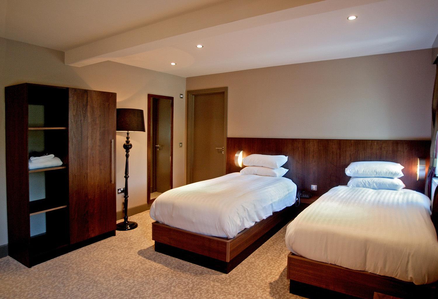 Standard Twin Room photo 3