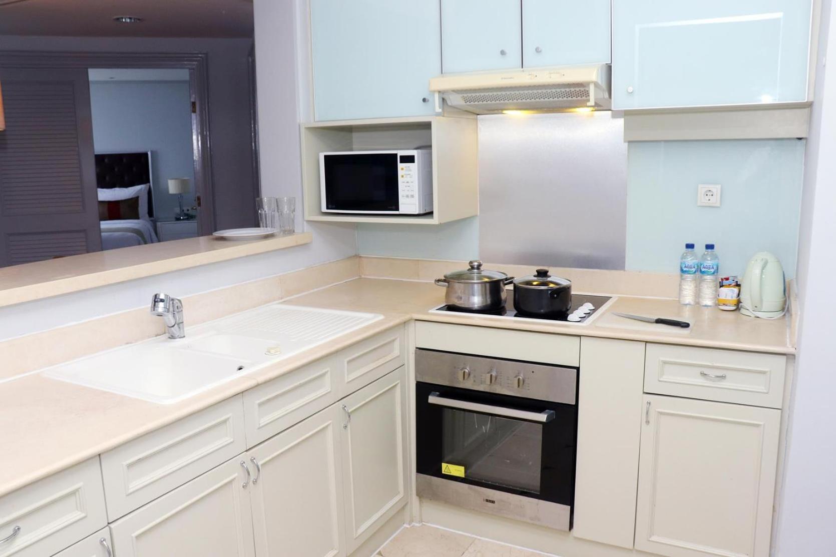 Two-Bedroom Suite - Non-Smoking - Photo 7