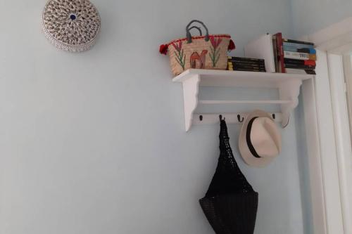 Two-Bedroom Apartment - Photo 21