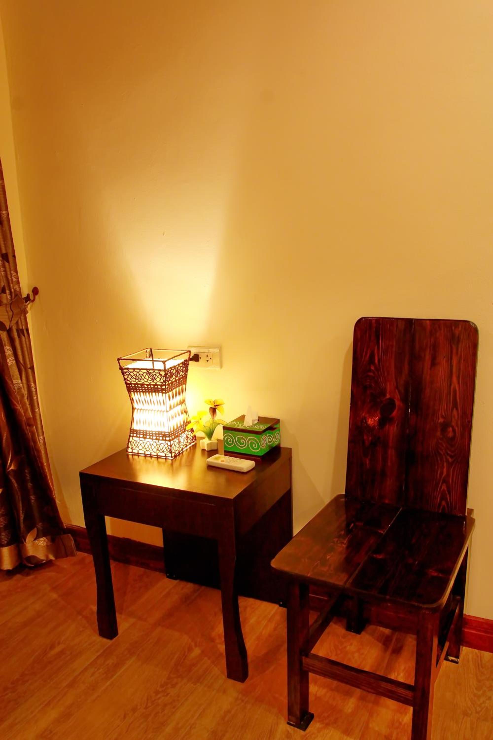 Family Room photo 2