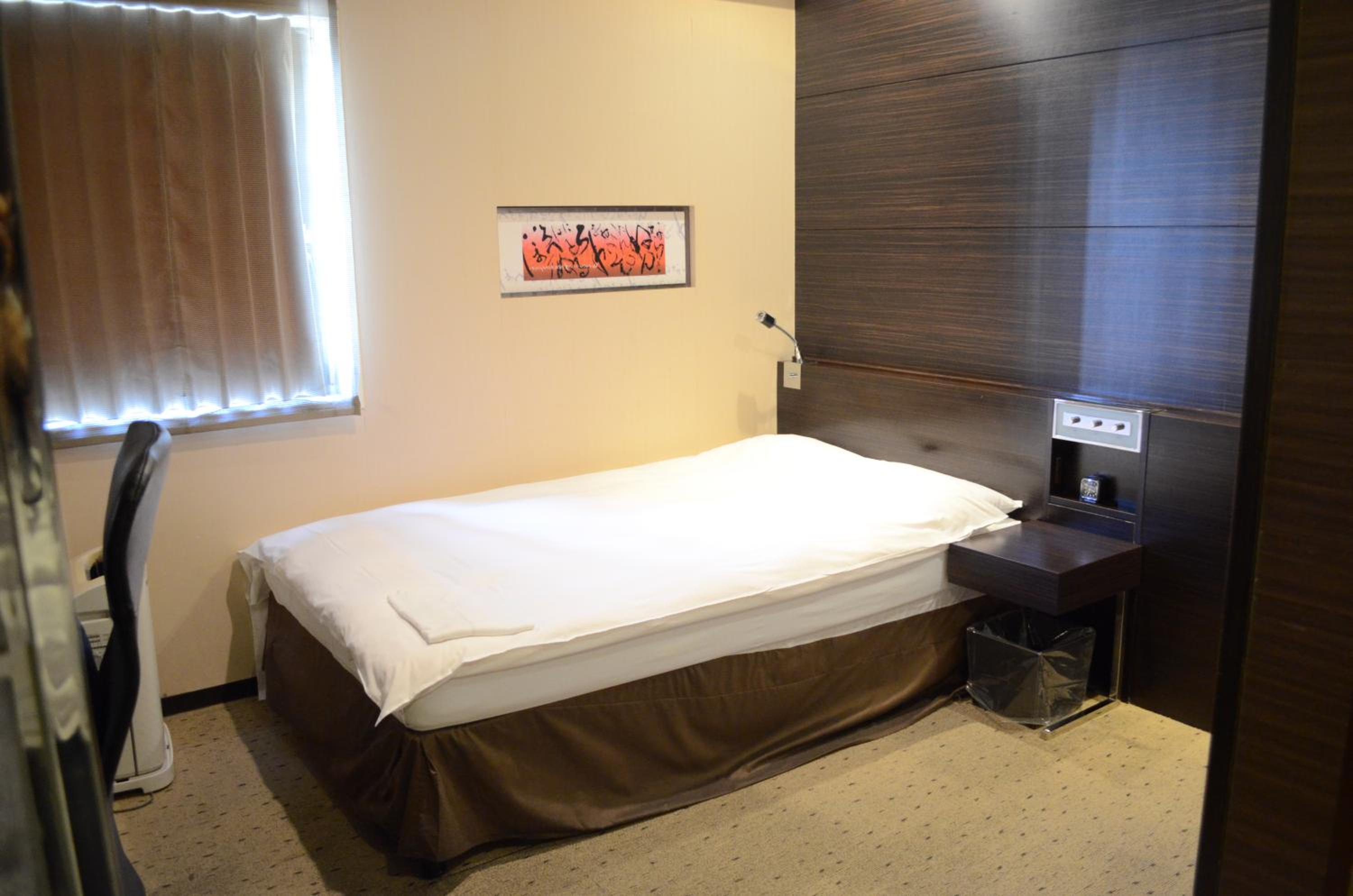 Deluxe Single Room - Smoking