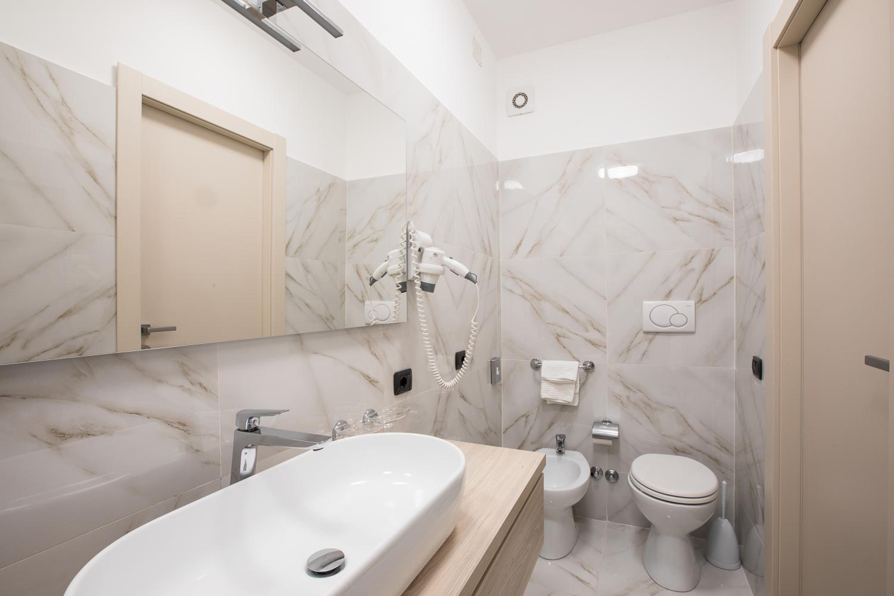 Presidential Suite photo 2