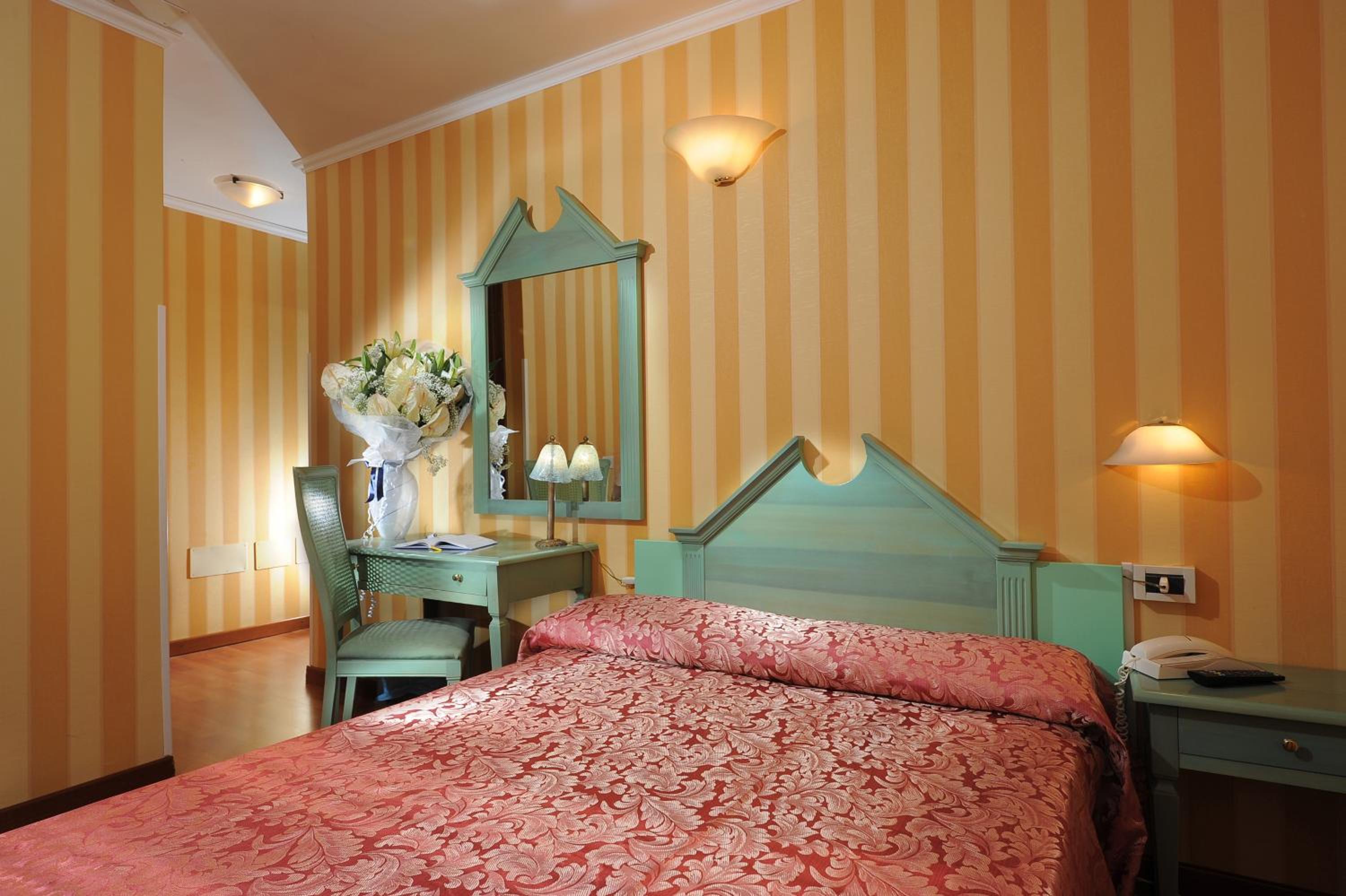 Small Double Room - Annex photo 1