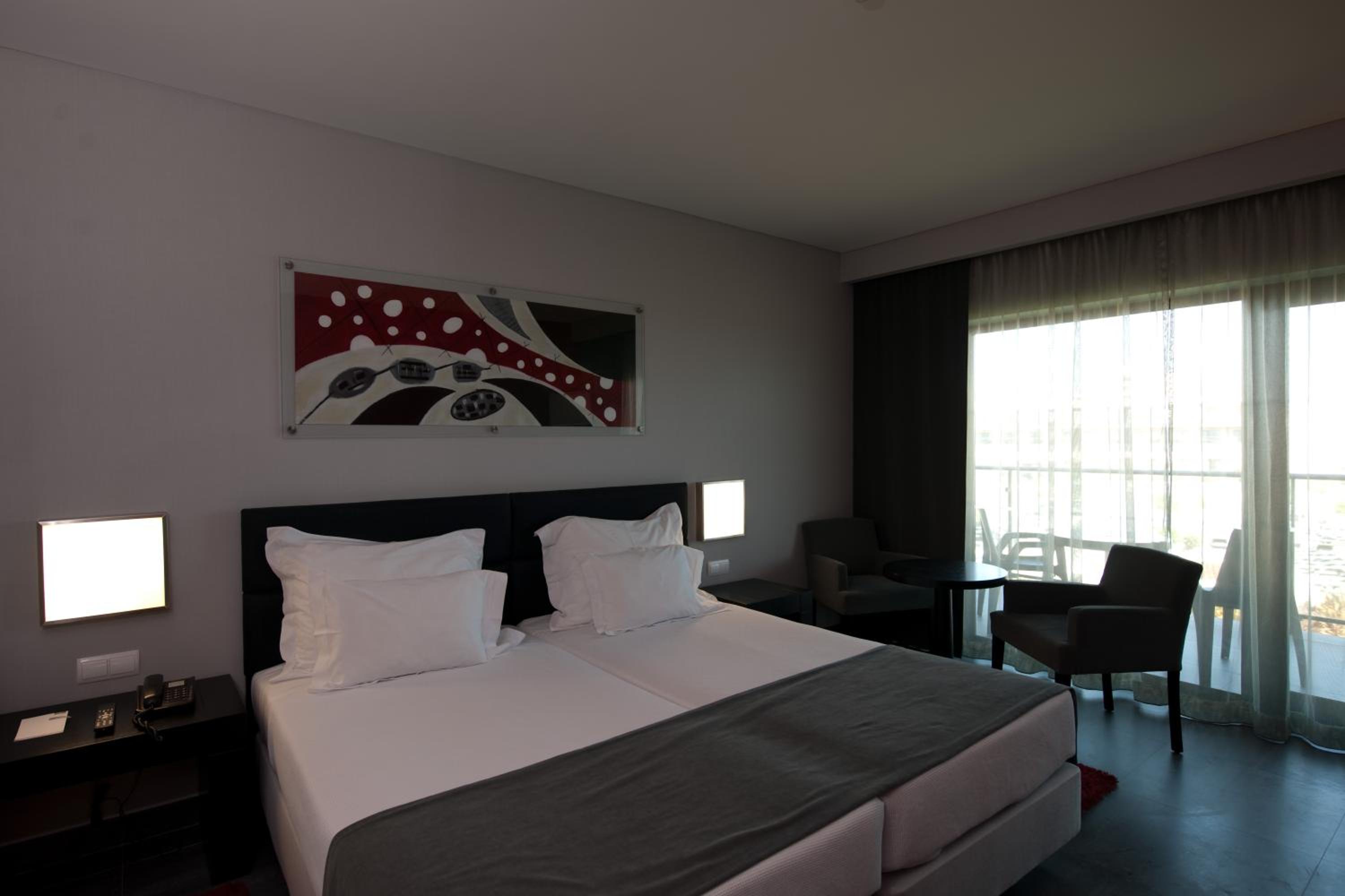 Family Suite (2 Adults + 2 Children) thumbnail 5