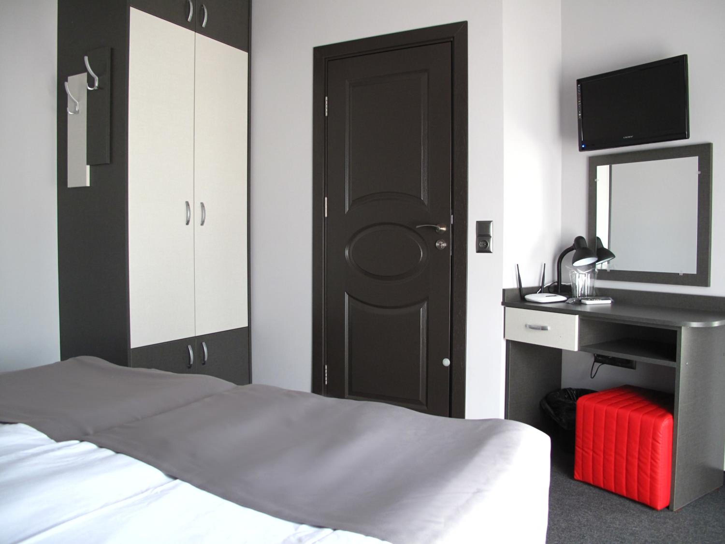 Double or Twin Room photo 1