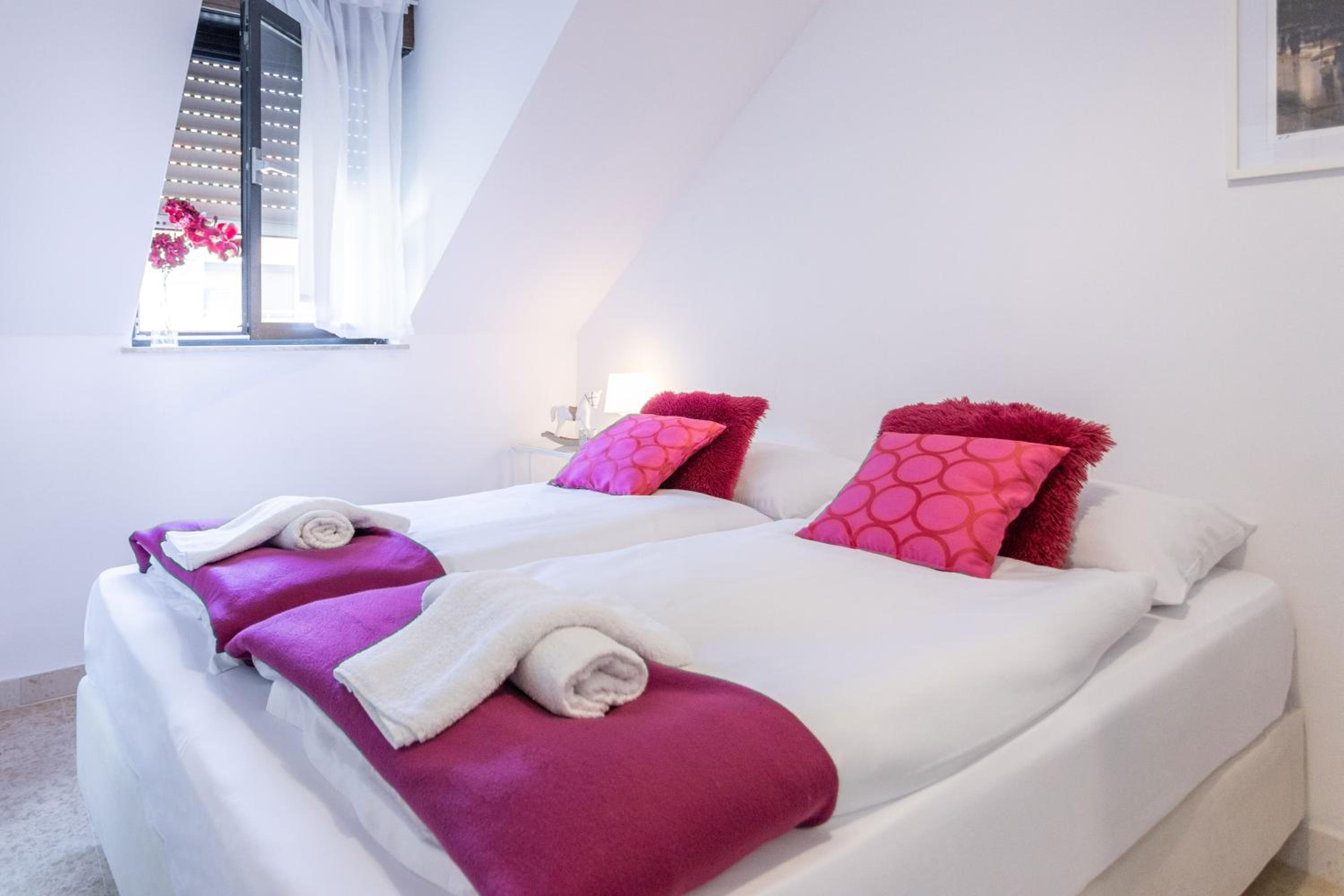 Standard Queen Room photo 1