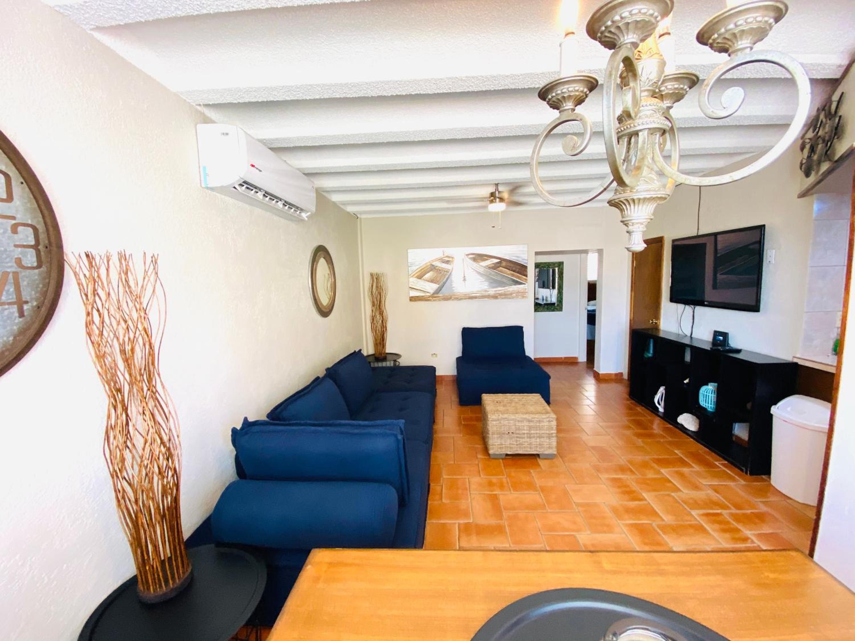 Apartment with Pool View  - Photo 5