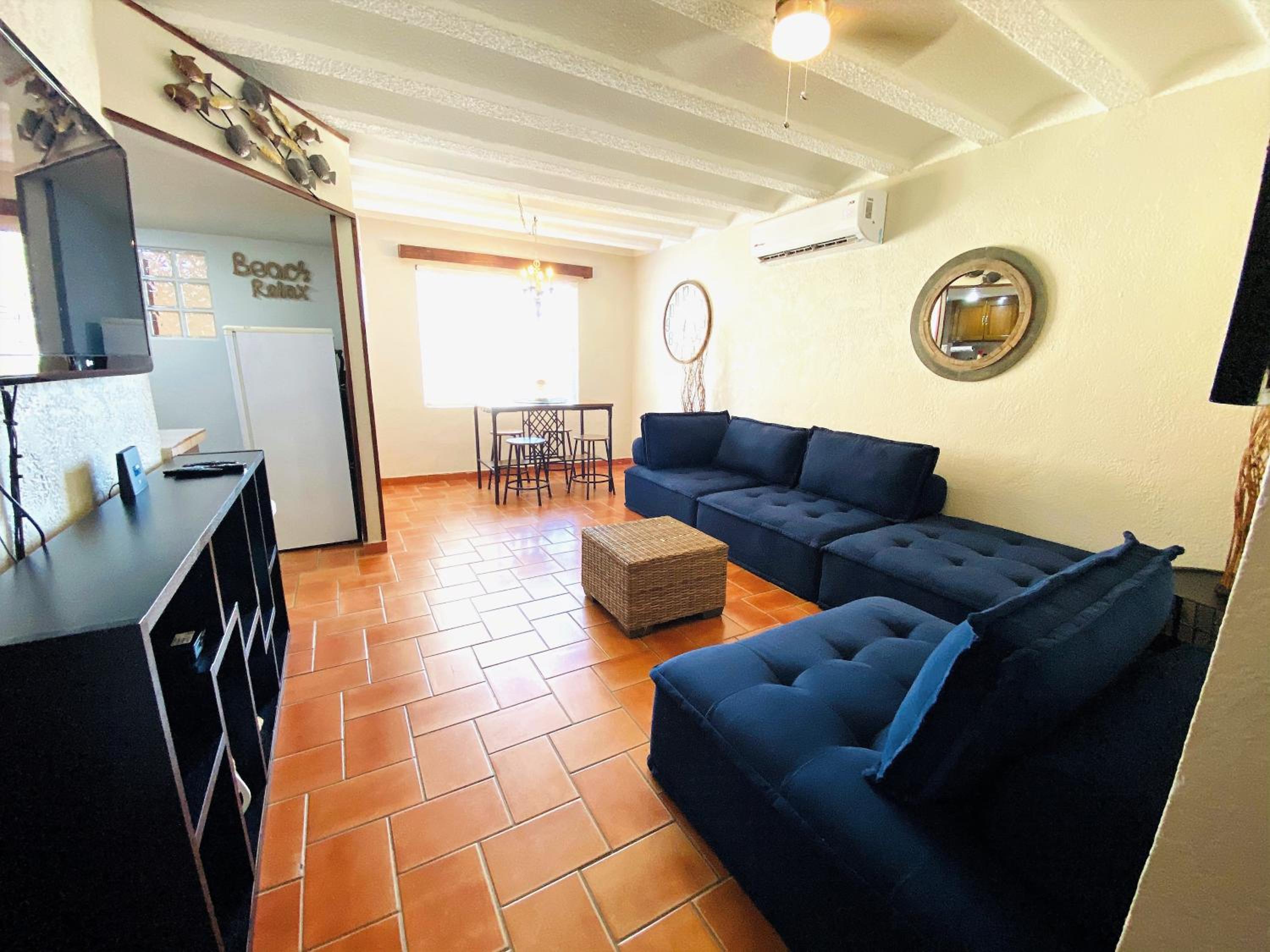 Apartment with Pool View  - Photo 13
