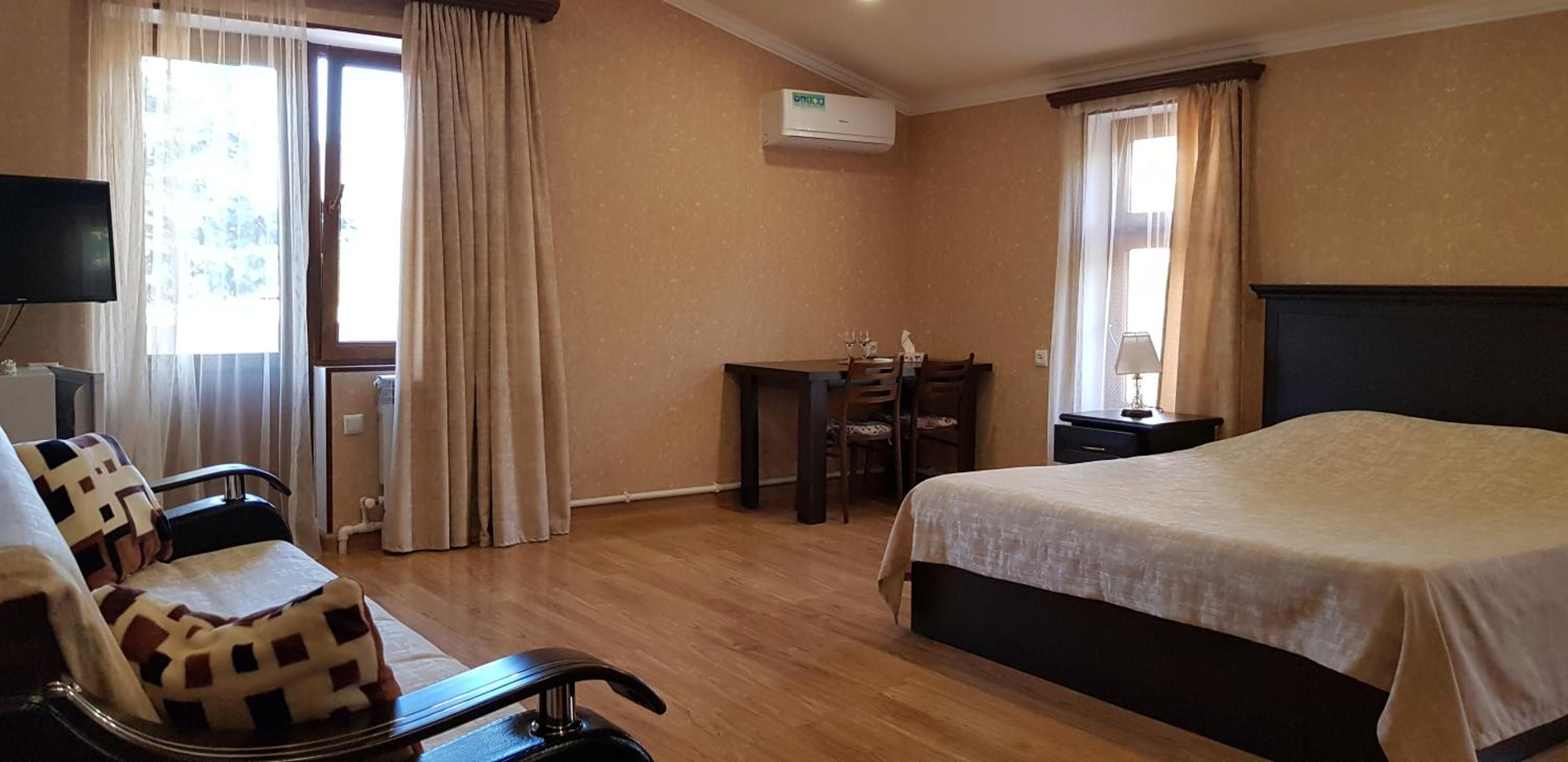Triple Room with Balcony