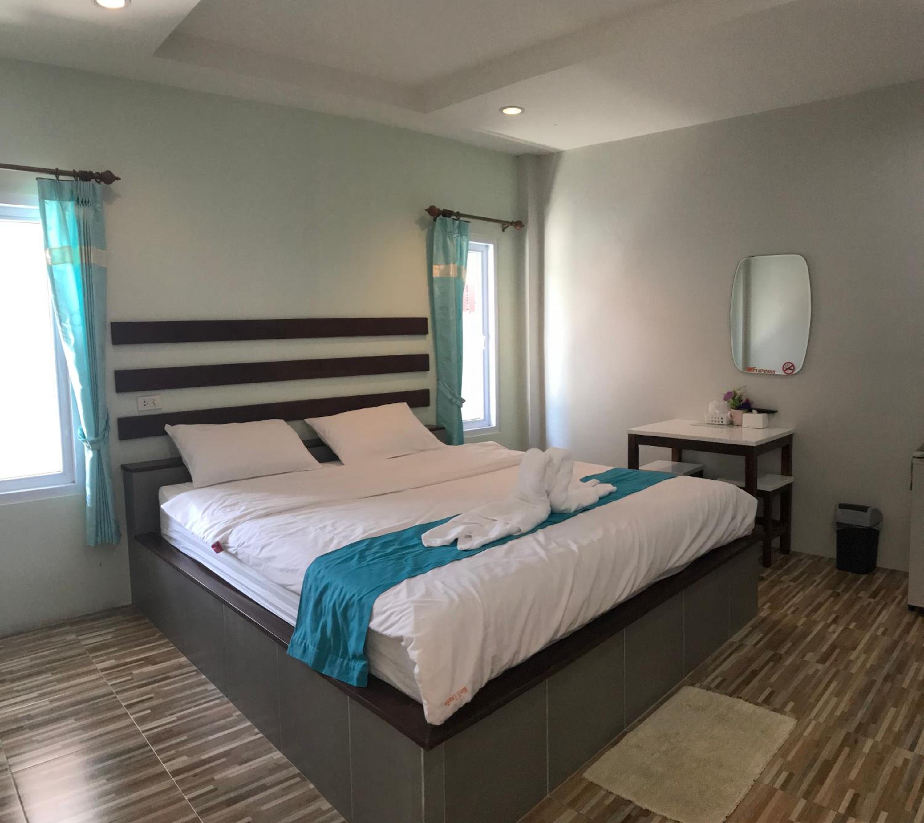 Double Room - Photo 9