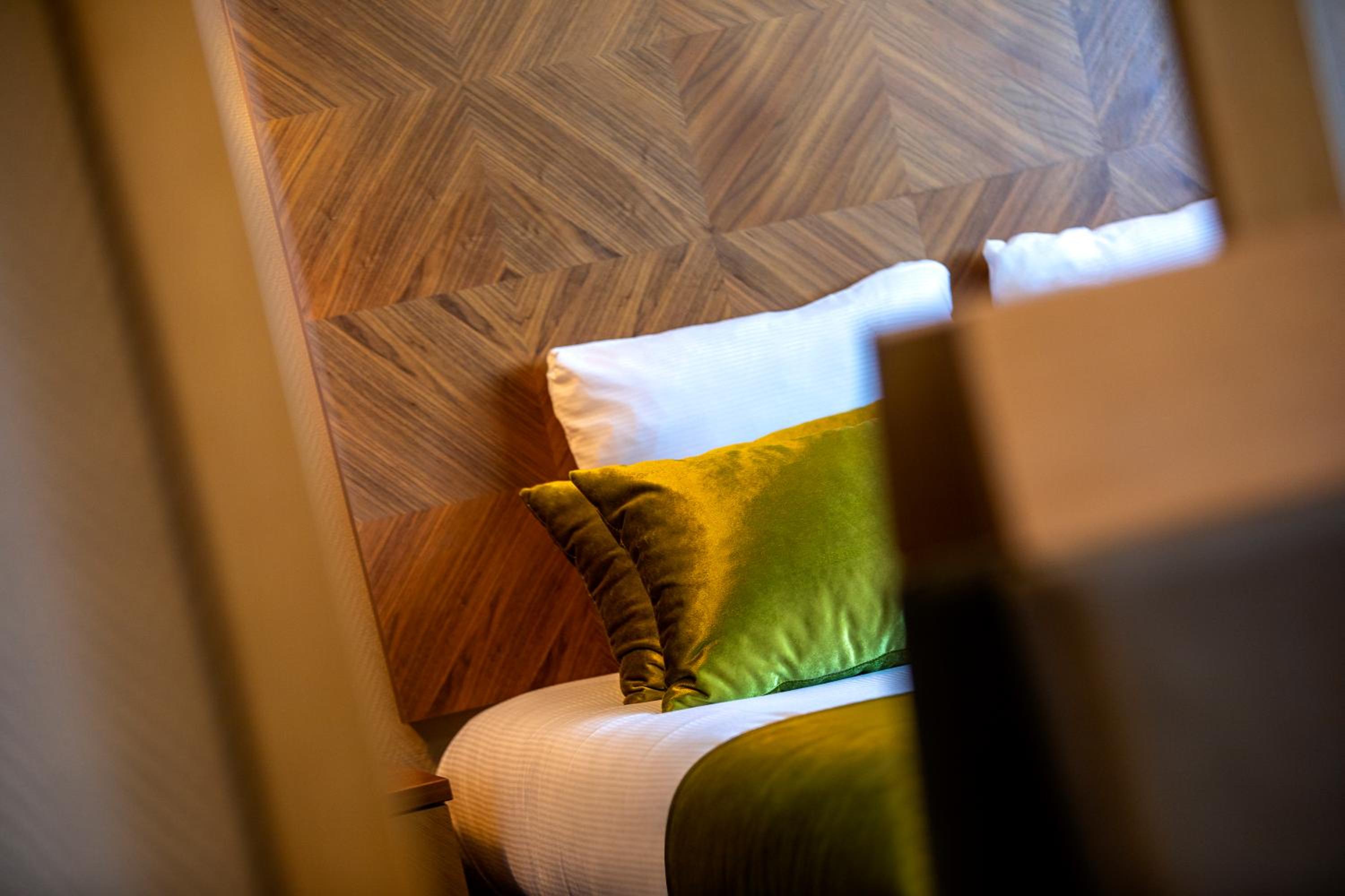 Standard Double Room with French Balcony photo 3