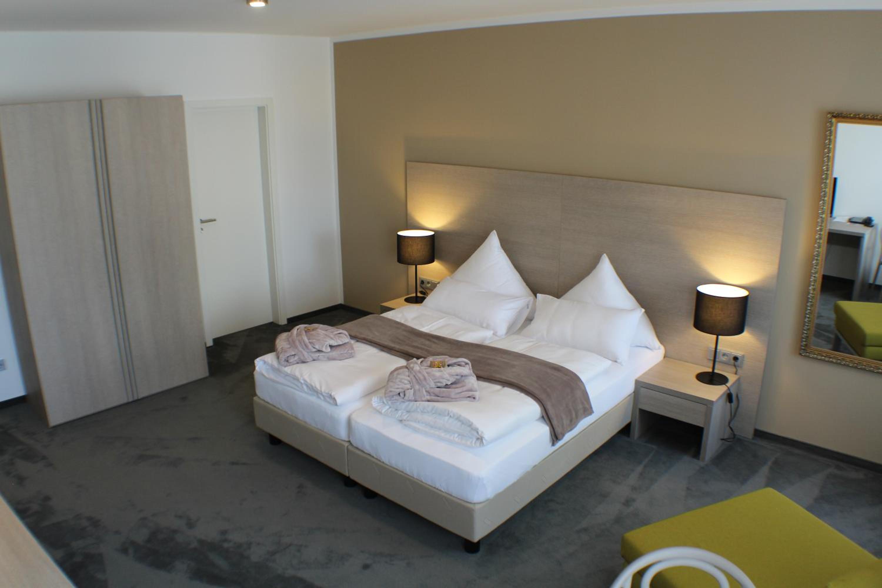 Superior Double Room - Photo 9