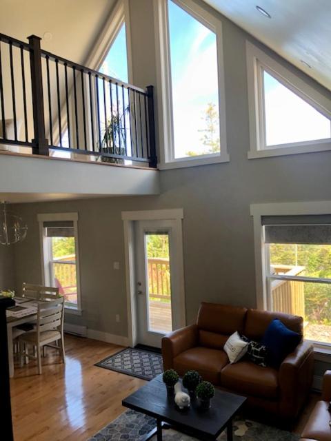 Three-Bedroom Chalet photo 1