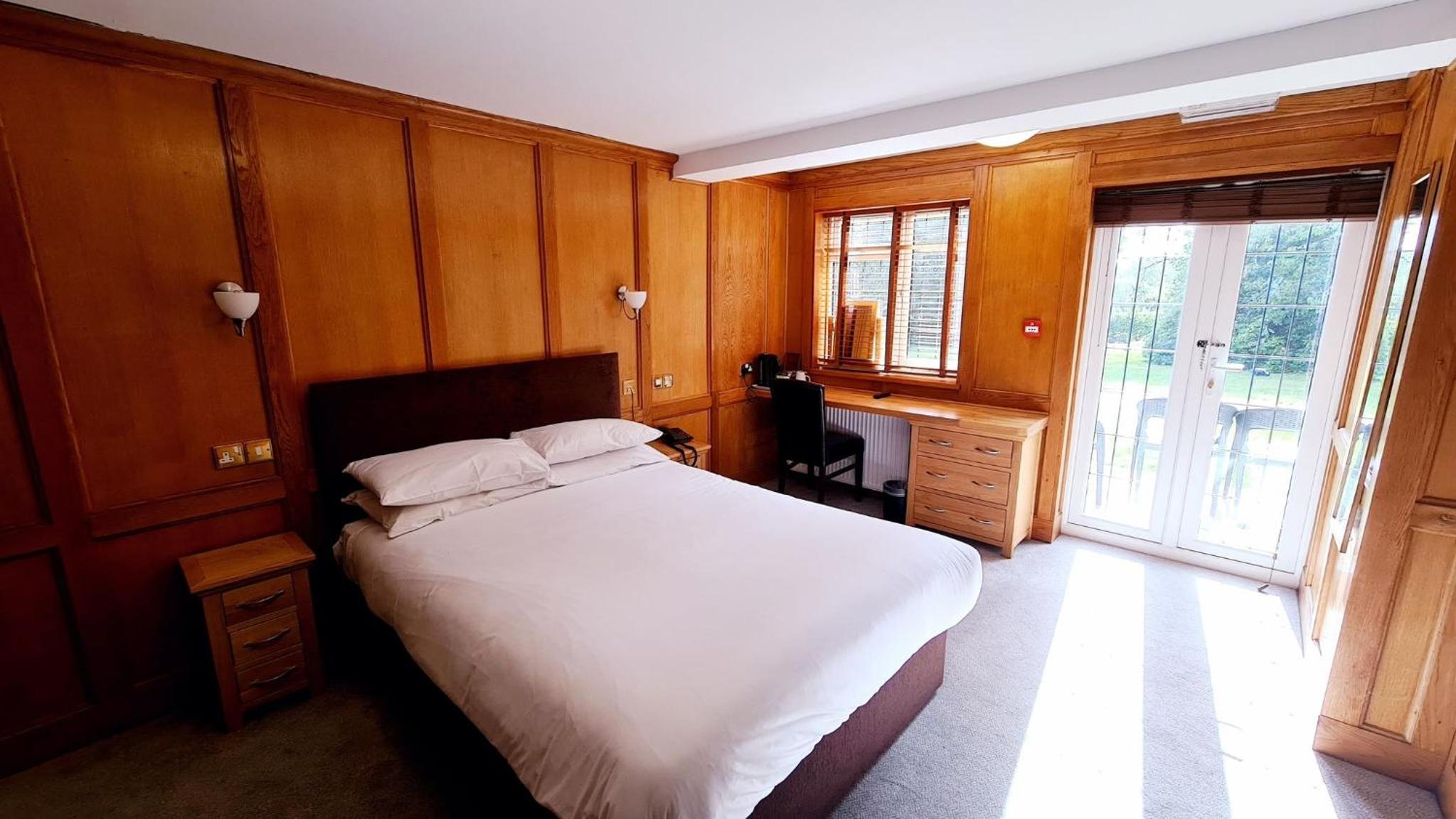 Double Room photo 3