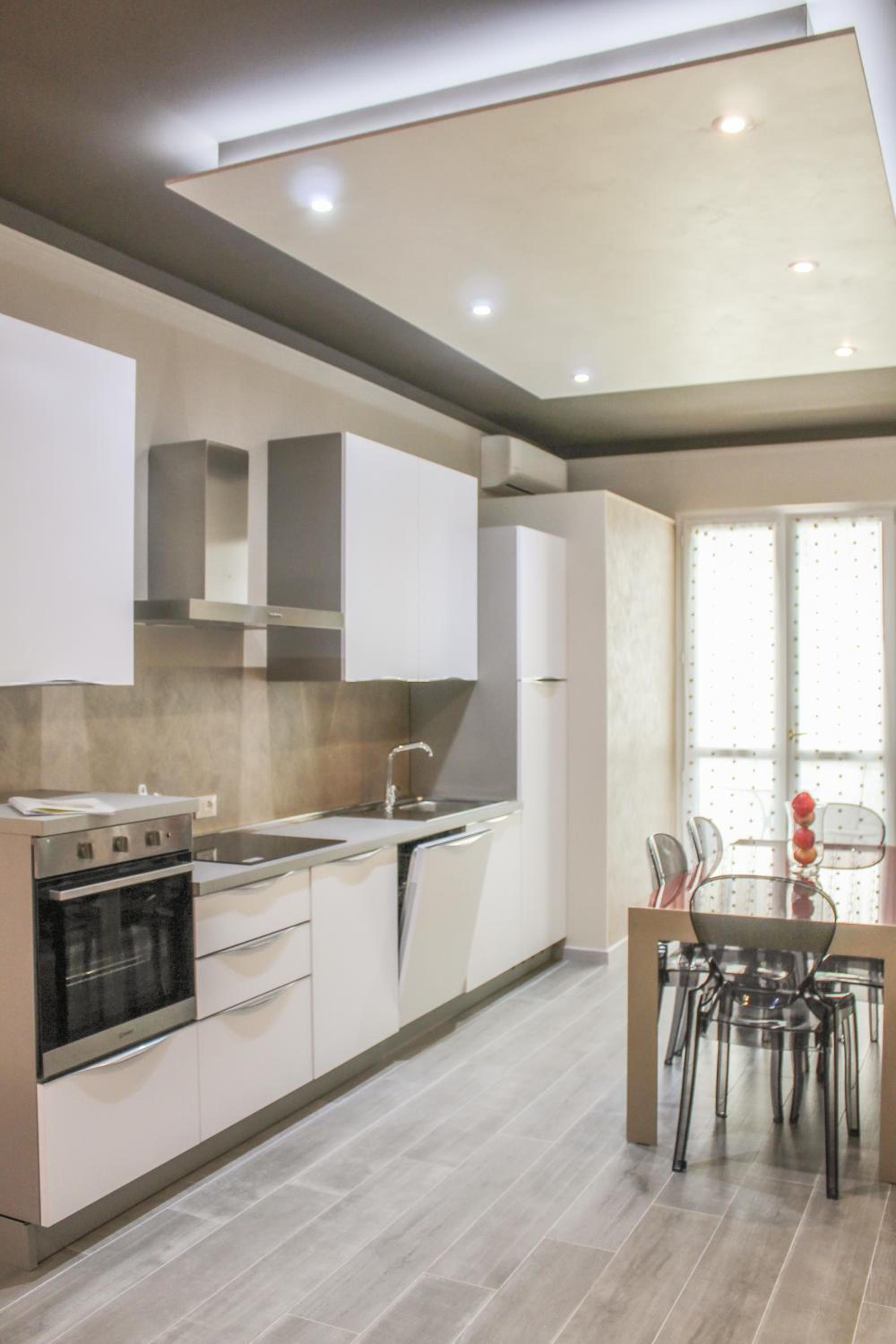 One-Bedroom Apartment - Photo 12