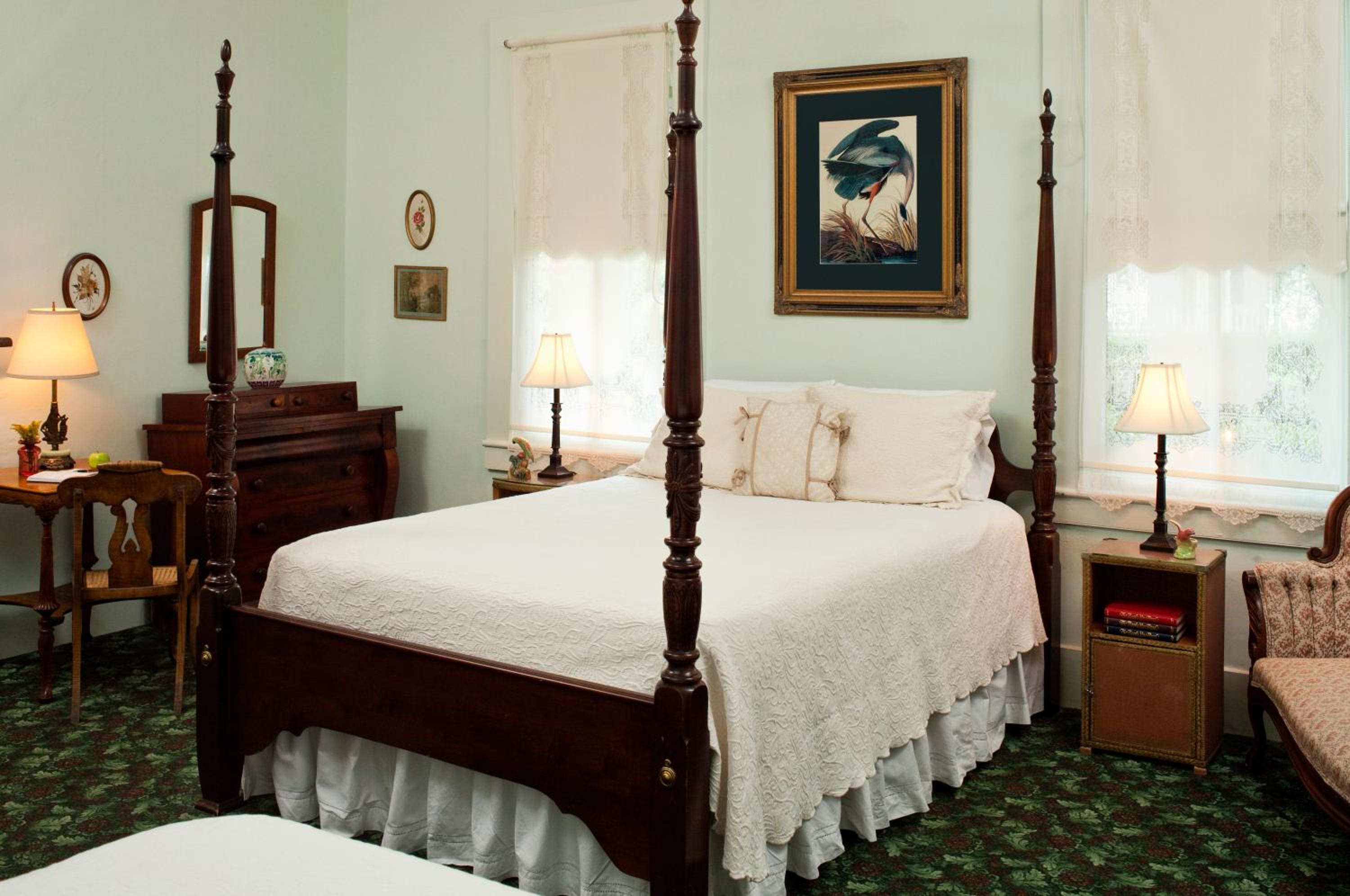Queen Room - Louise Room photo 2
