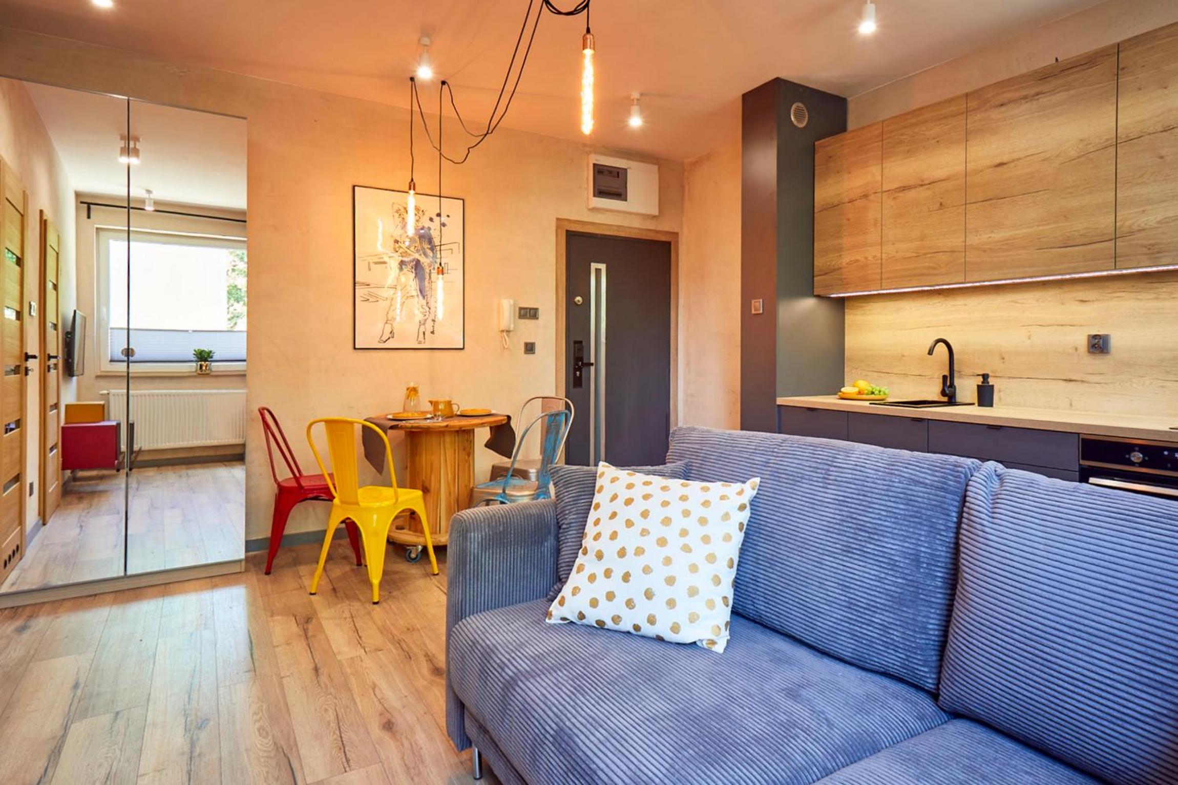 One-Bedroom Apartment - Photo 13