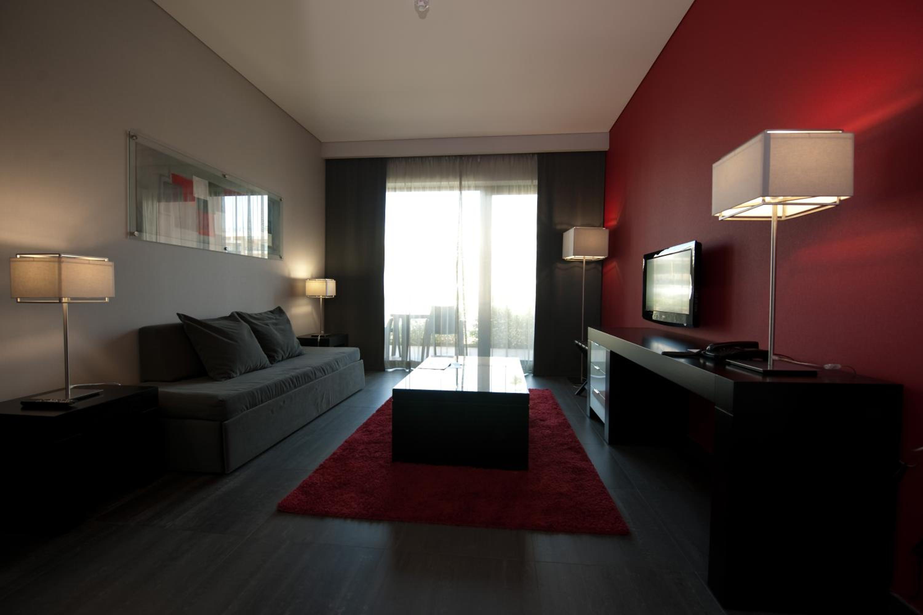 Family Suite (3 Adults)