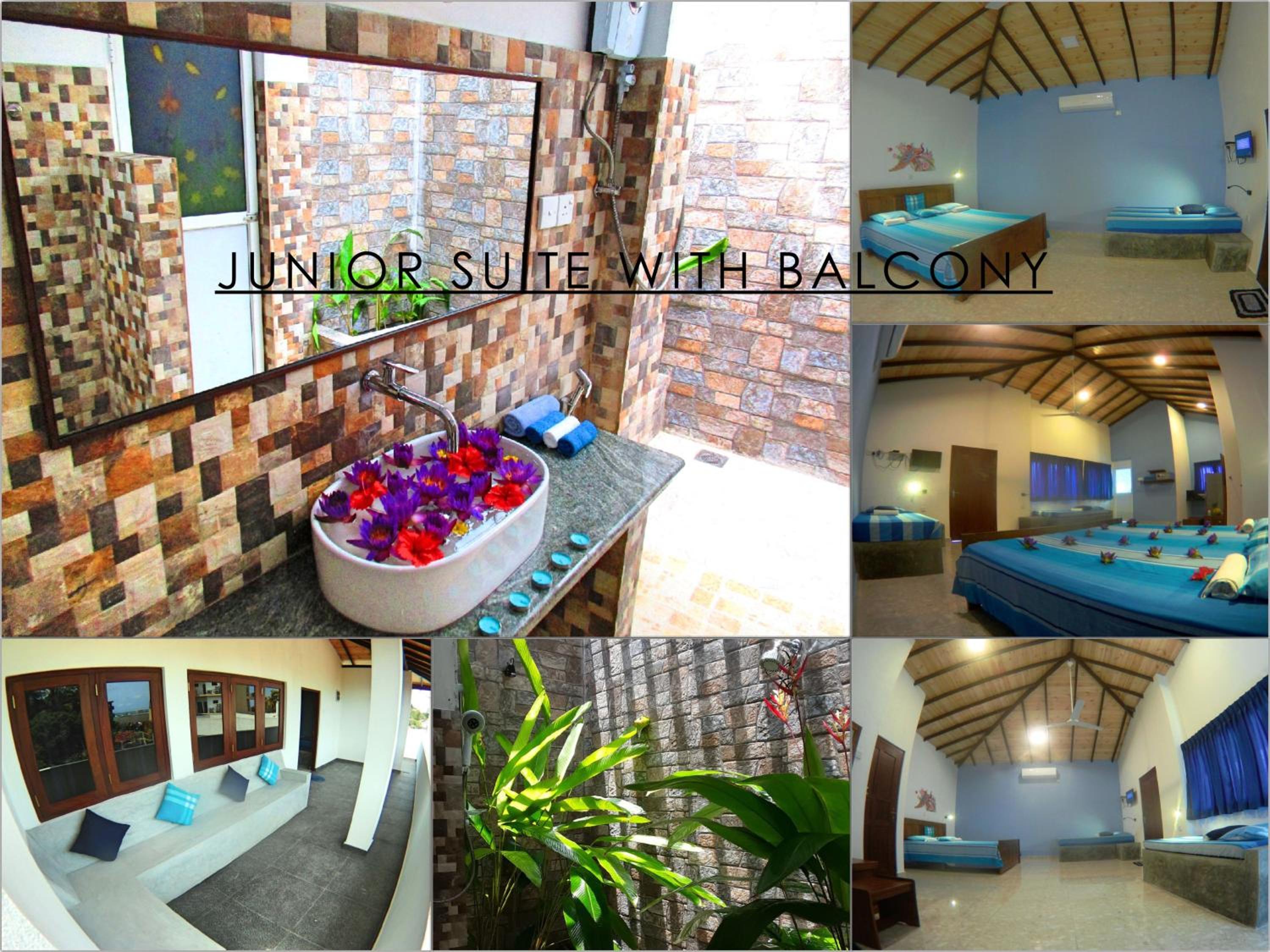 Junior Suite with Balcony  photo 2