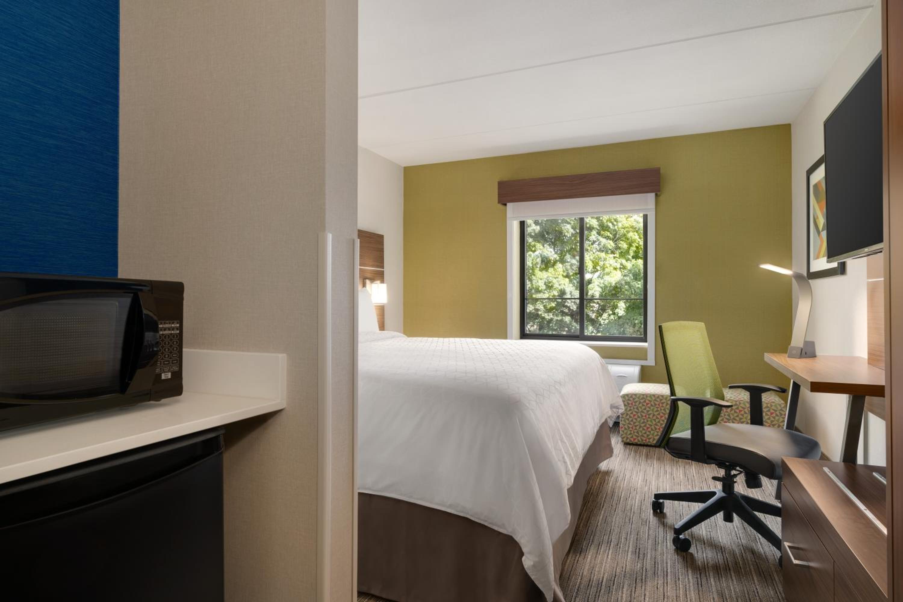 Standard King Room - Photo 1