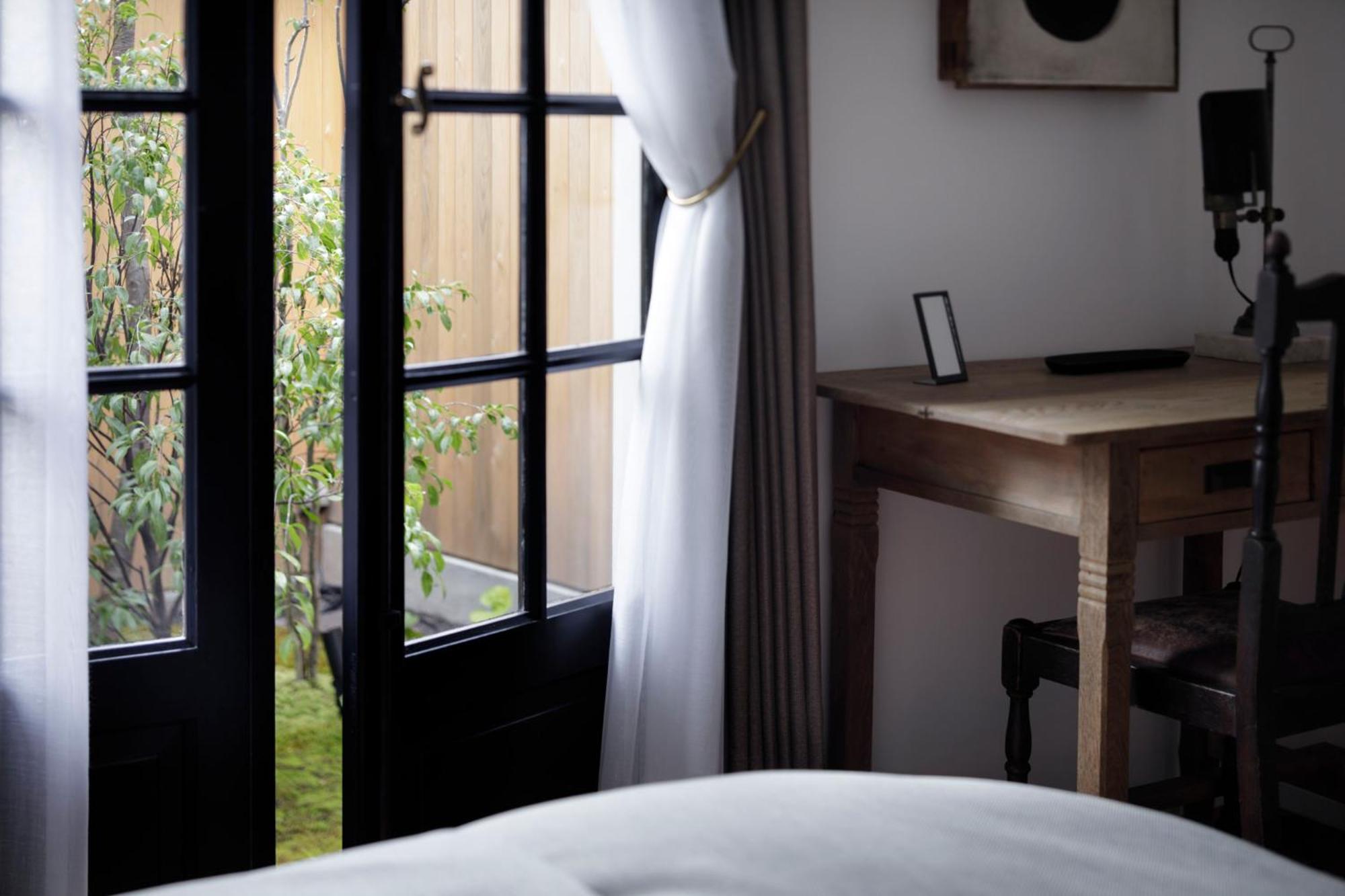 Two-Bedroom Suite photo 2