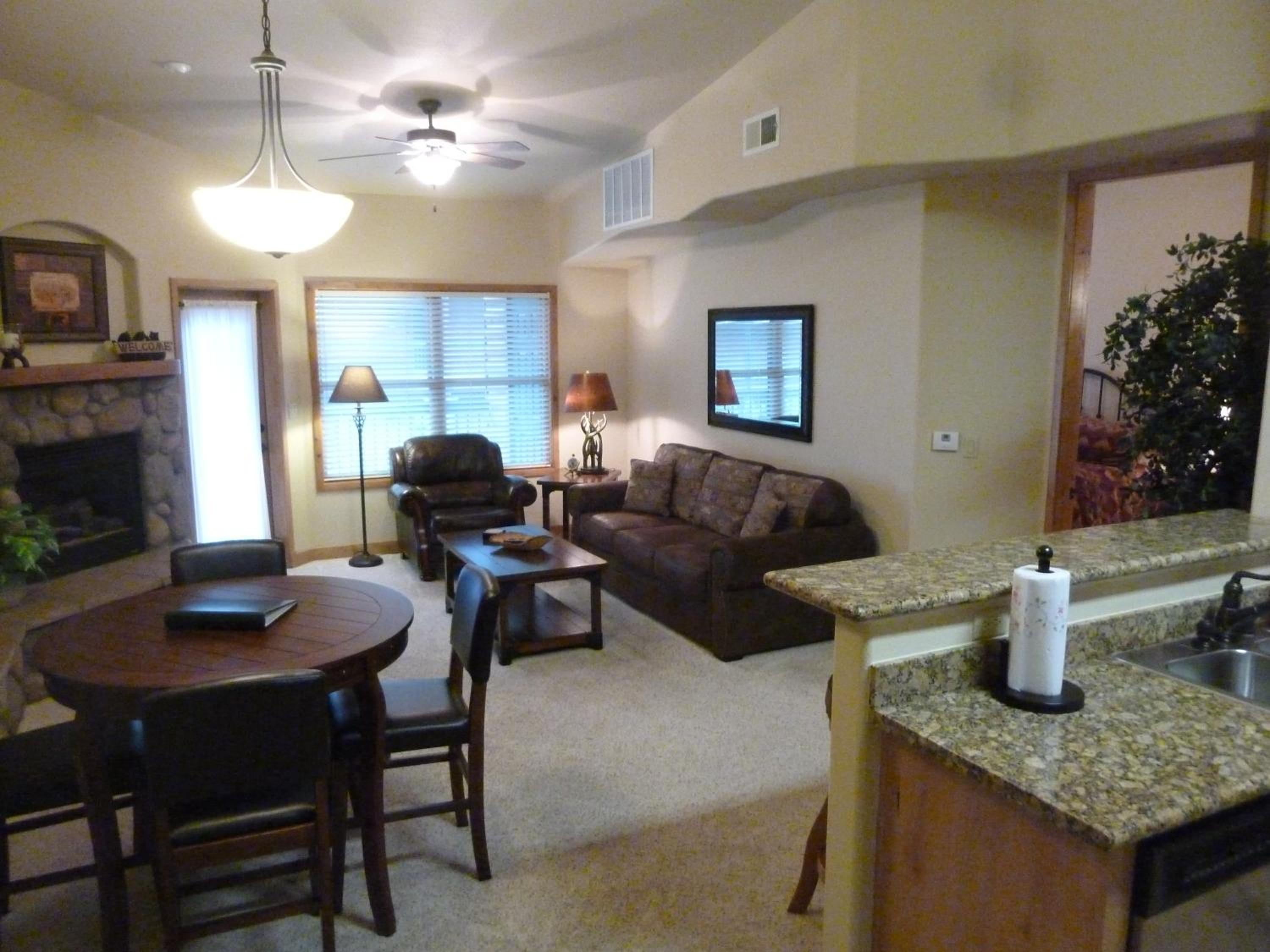 Three-Bedroom Apartment (6 Adults)