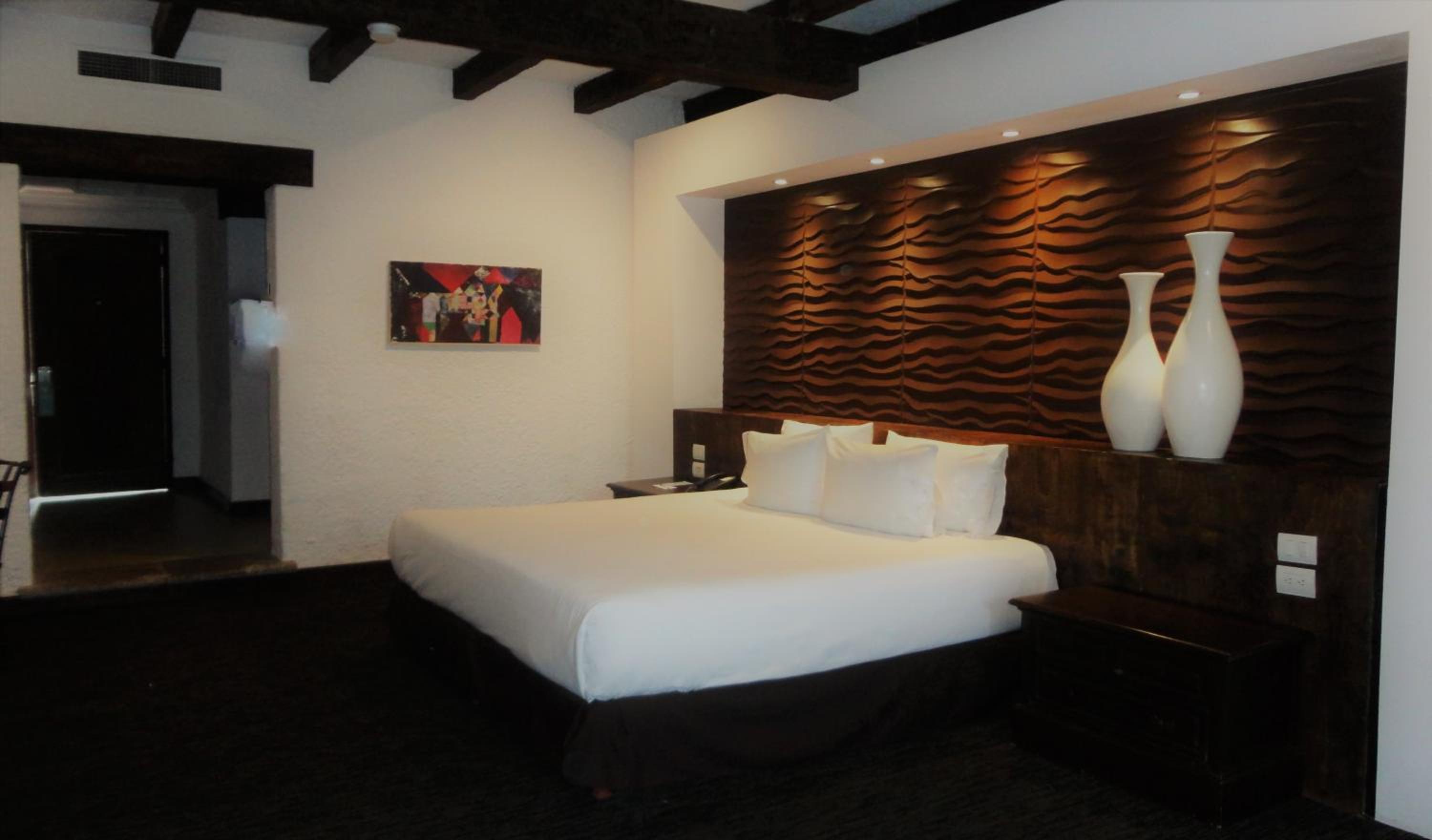 King Room with City View  - Non-Smoking - Photo 6
