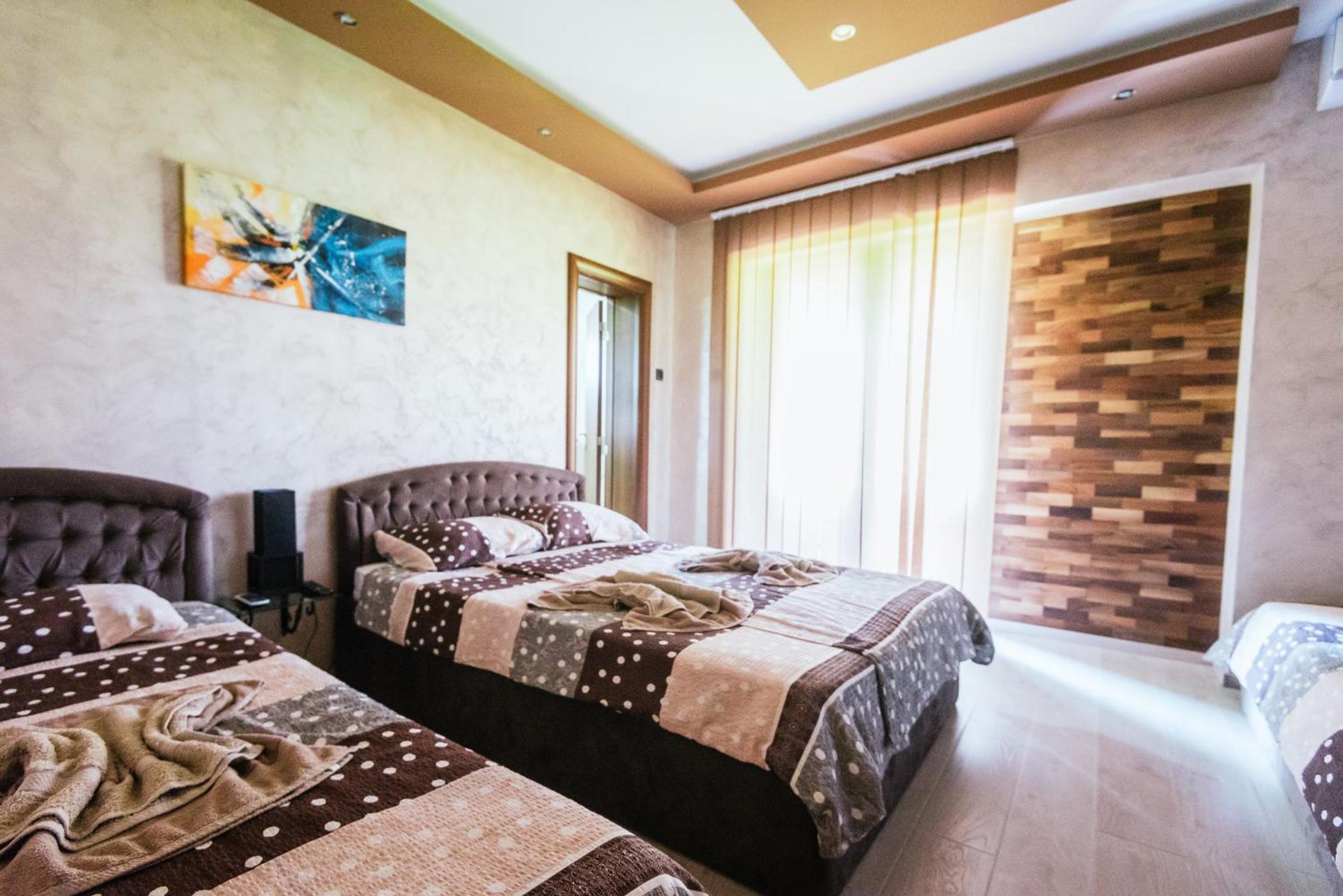 Quadruple Room with Balcony photo 1