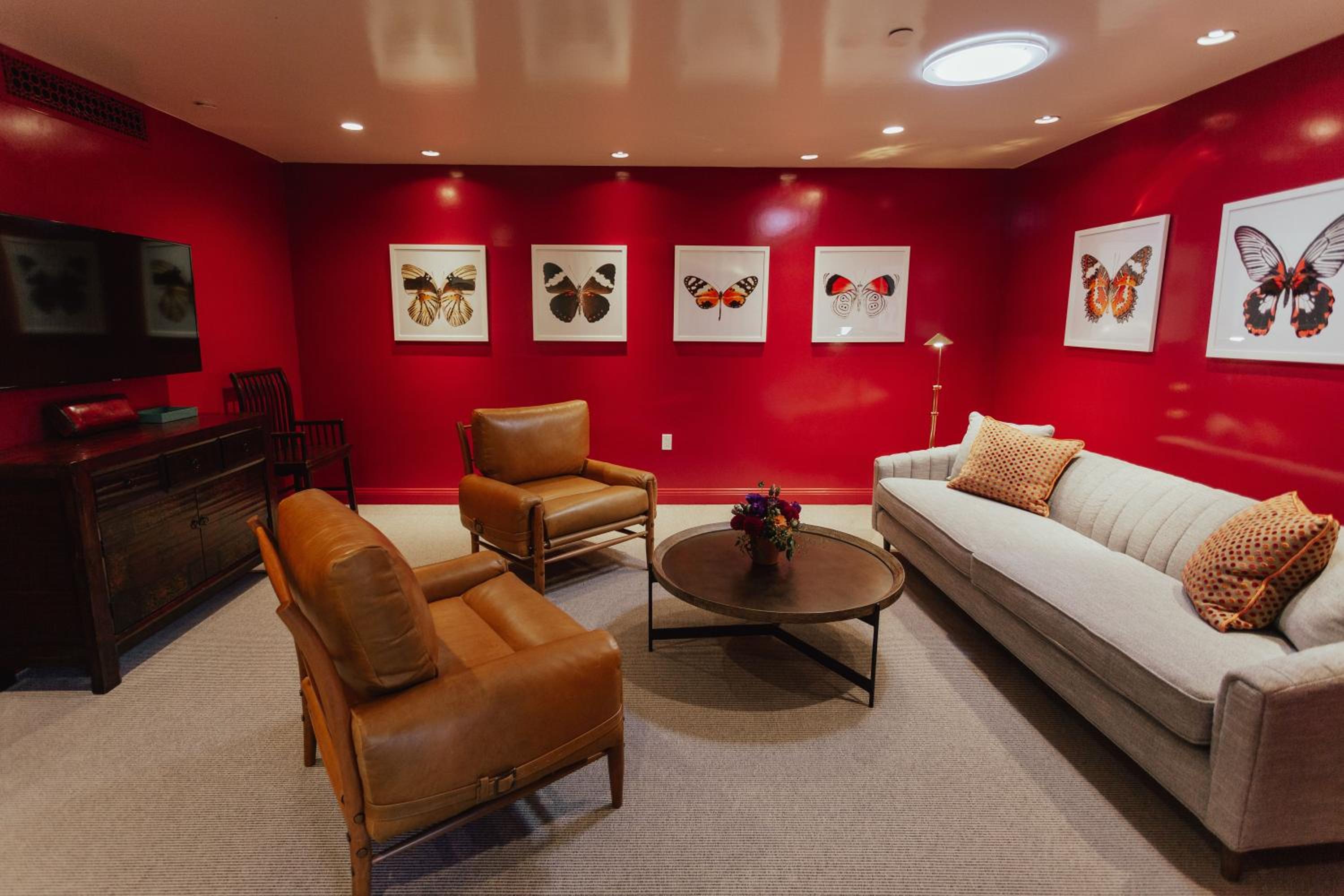 King Suite with Sitting Room - Photo 5