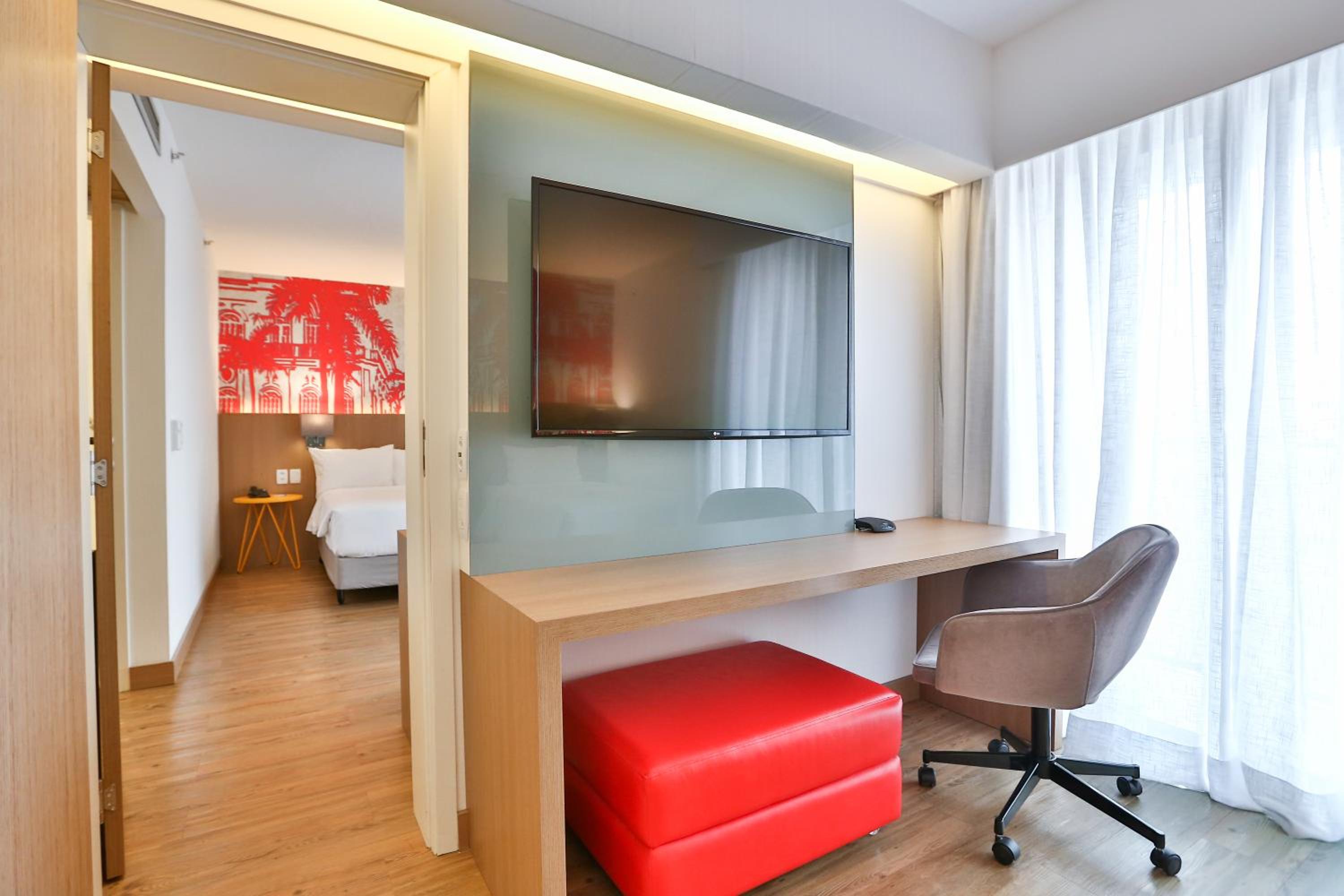 Family Room (2 Adults + 2 Children 12 years old)- Connecting room