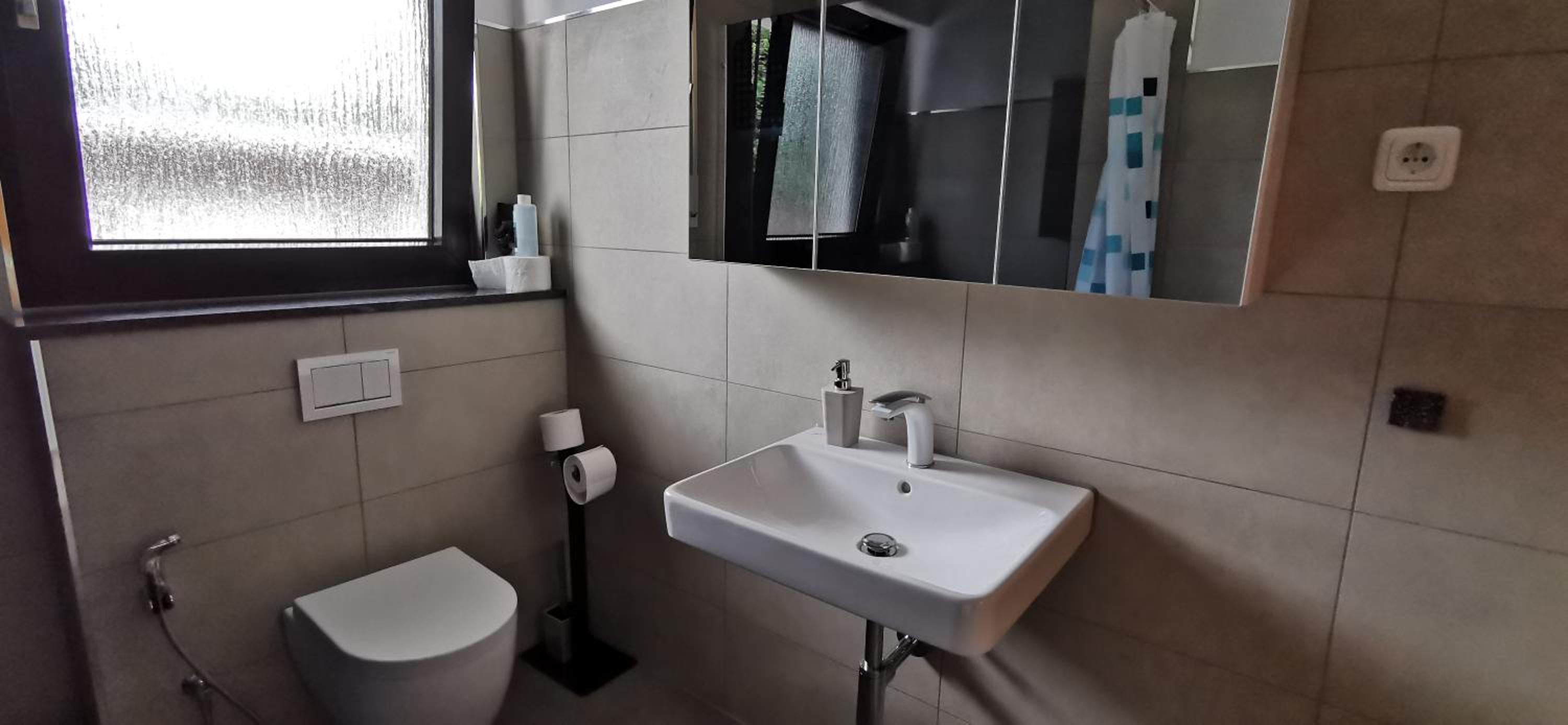 Two-Bedroom Apartment - Photo 14
