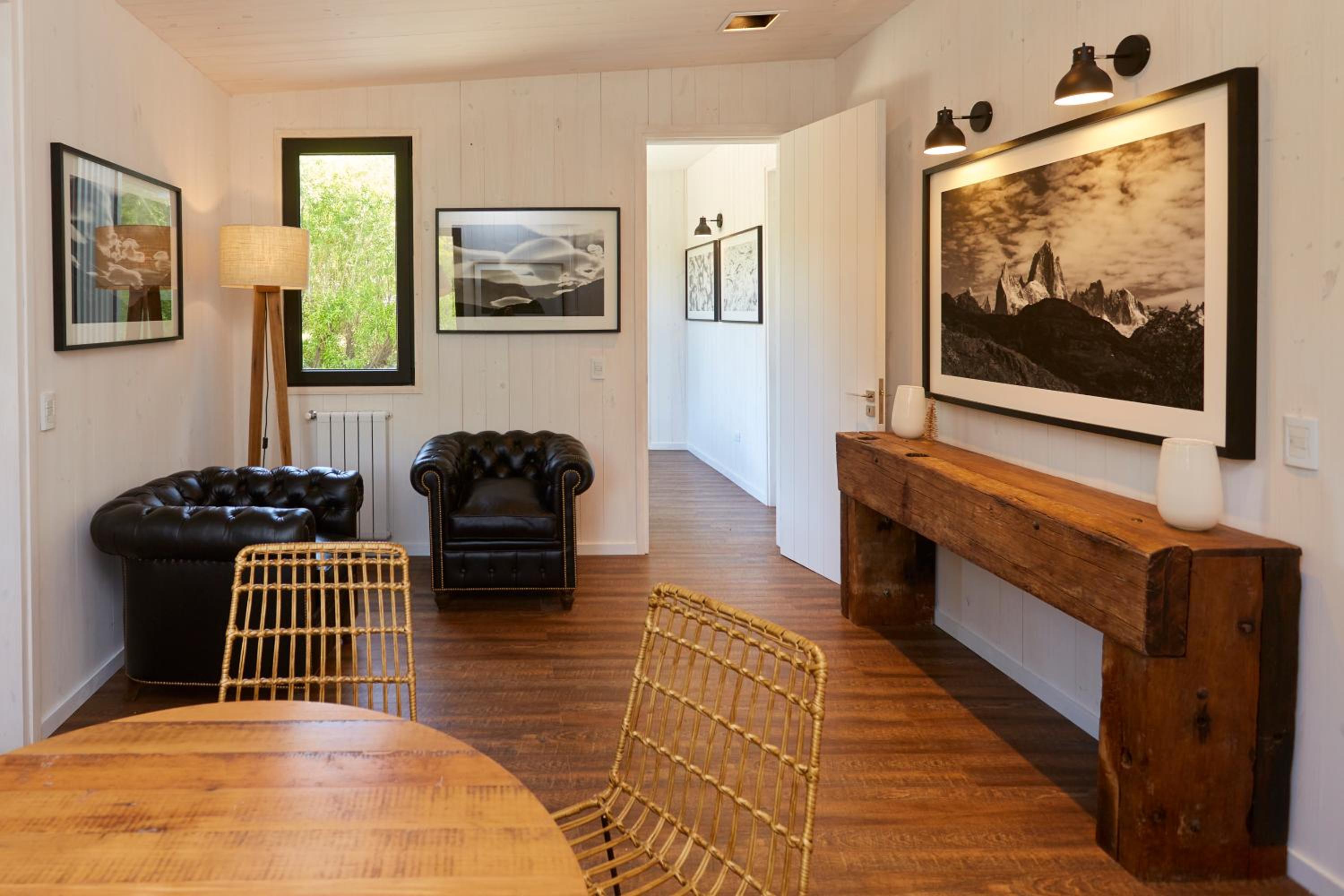 Deluxe Suite photo 3