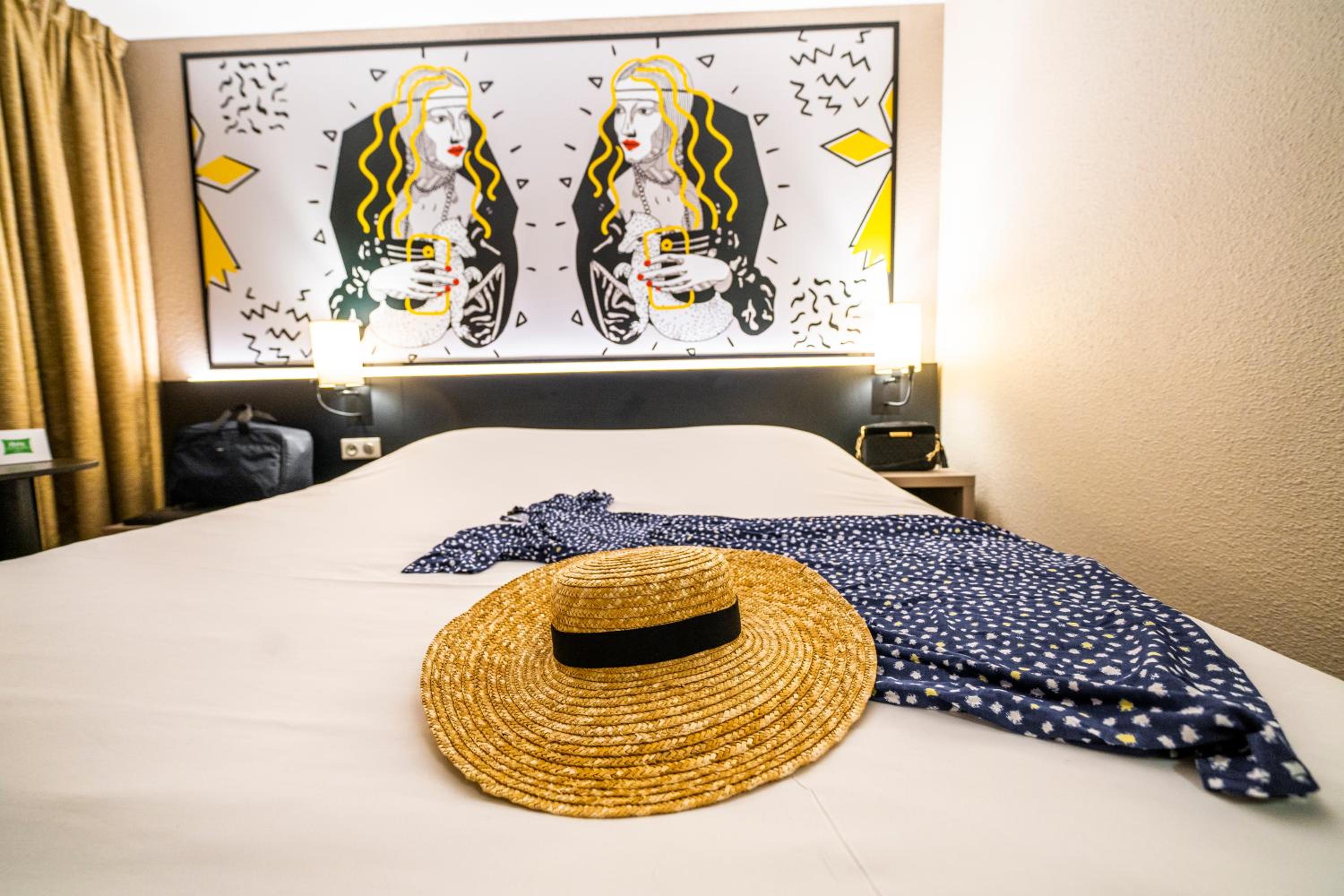 Standard Double Room - Photo 3