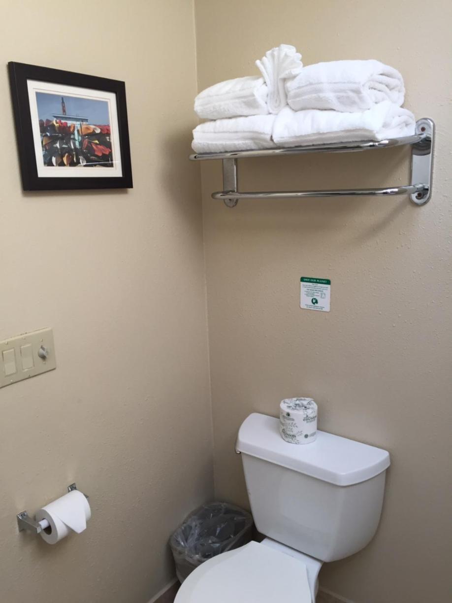 Double Room with Two Double Beds - Non-Smoking - Photo 4