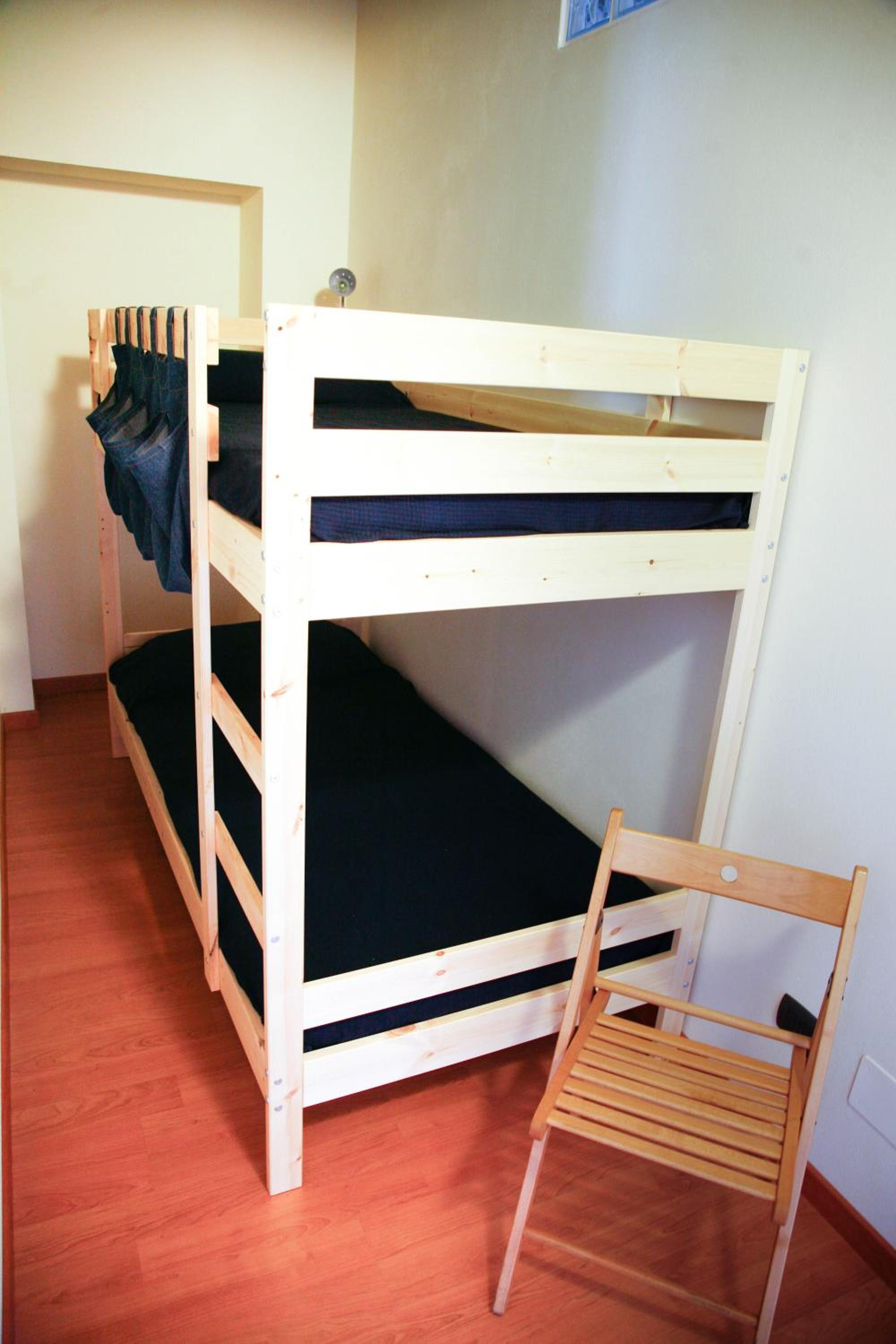 Suite - Photo 18