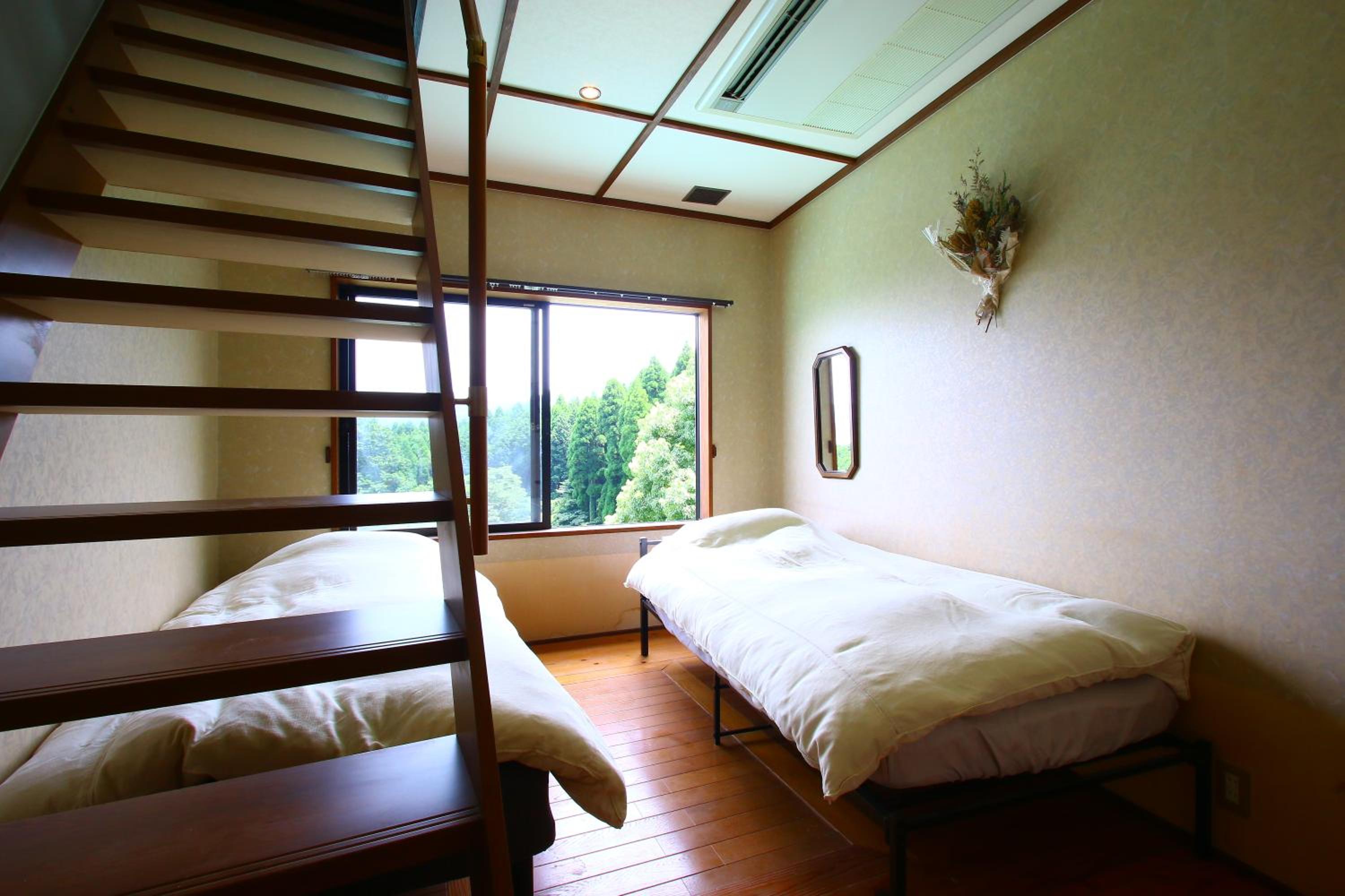 Quadruple Room - Photo 2
