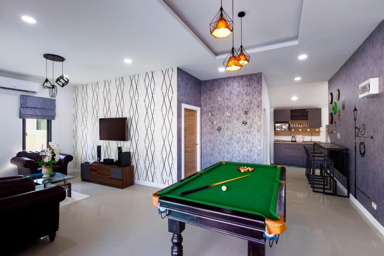 Three-Bedroom Villa - Photo 14