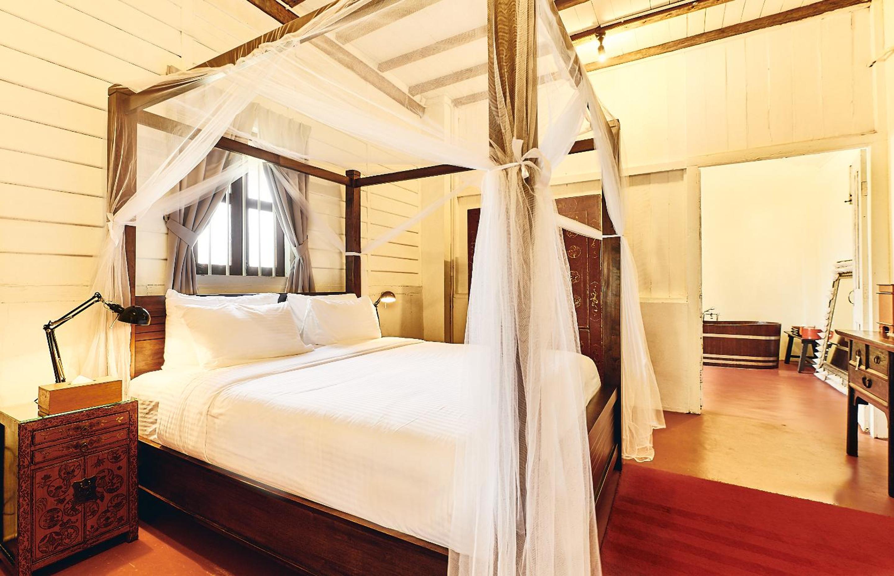 King Bed Suite - Plantation House 1 - Photo 1