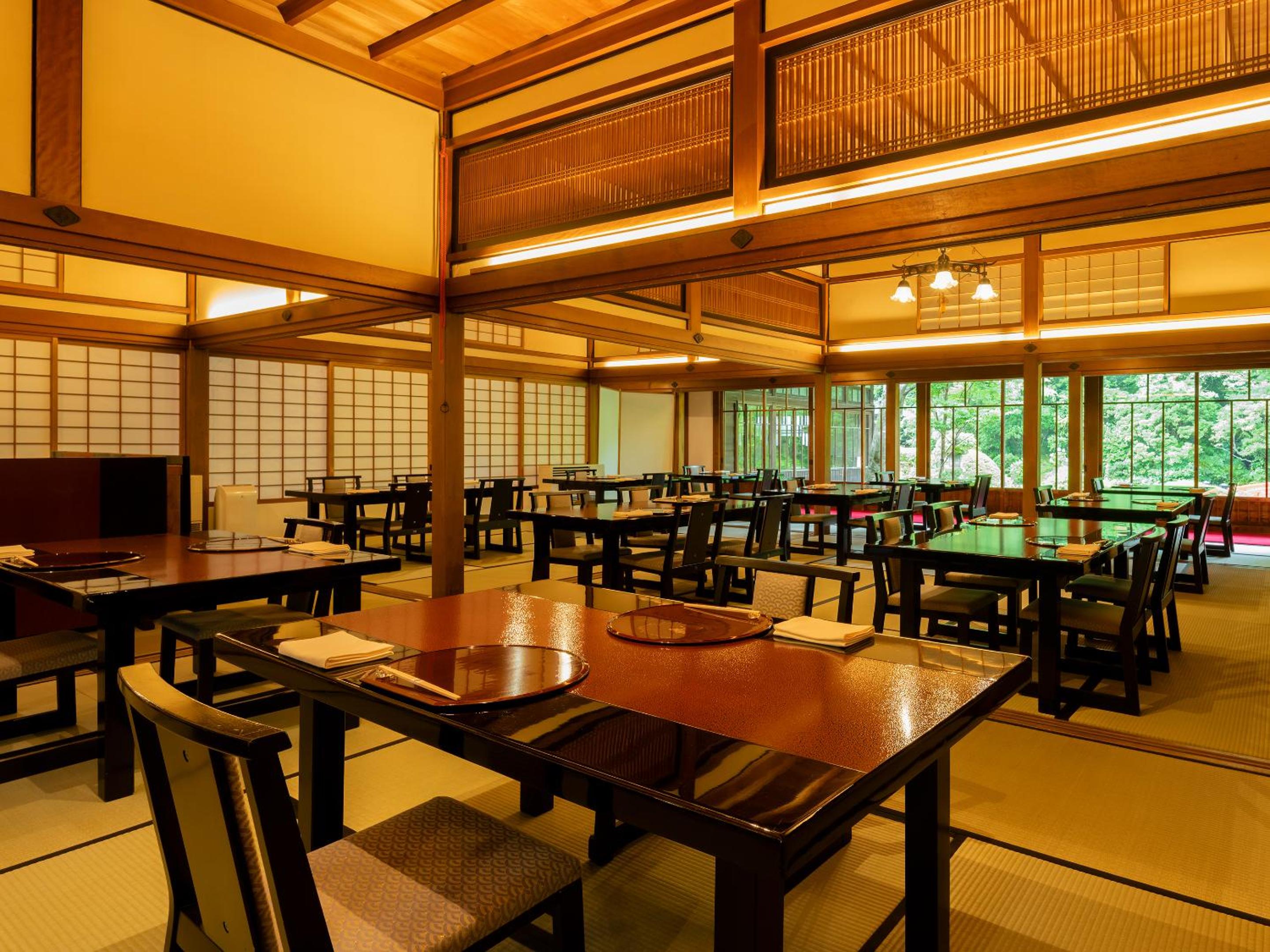Forestwing Twin Room with Japanese cuisine Dinner Time 20:00