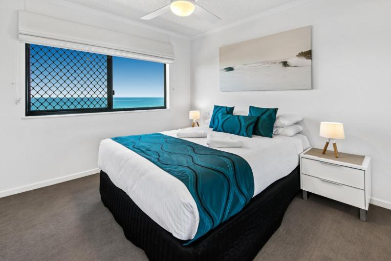 Three-Bedroom Apartment with Private Rooftop