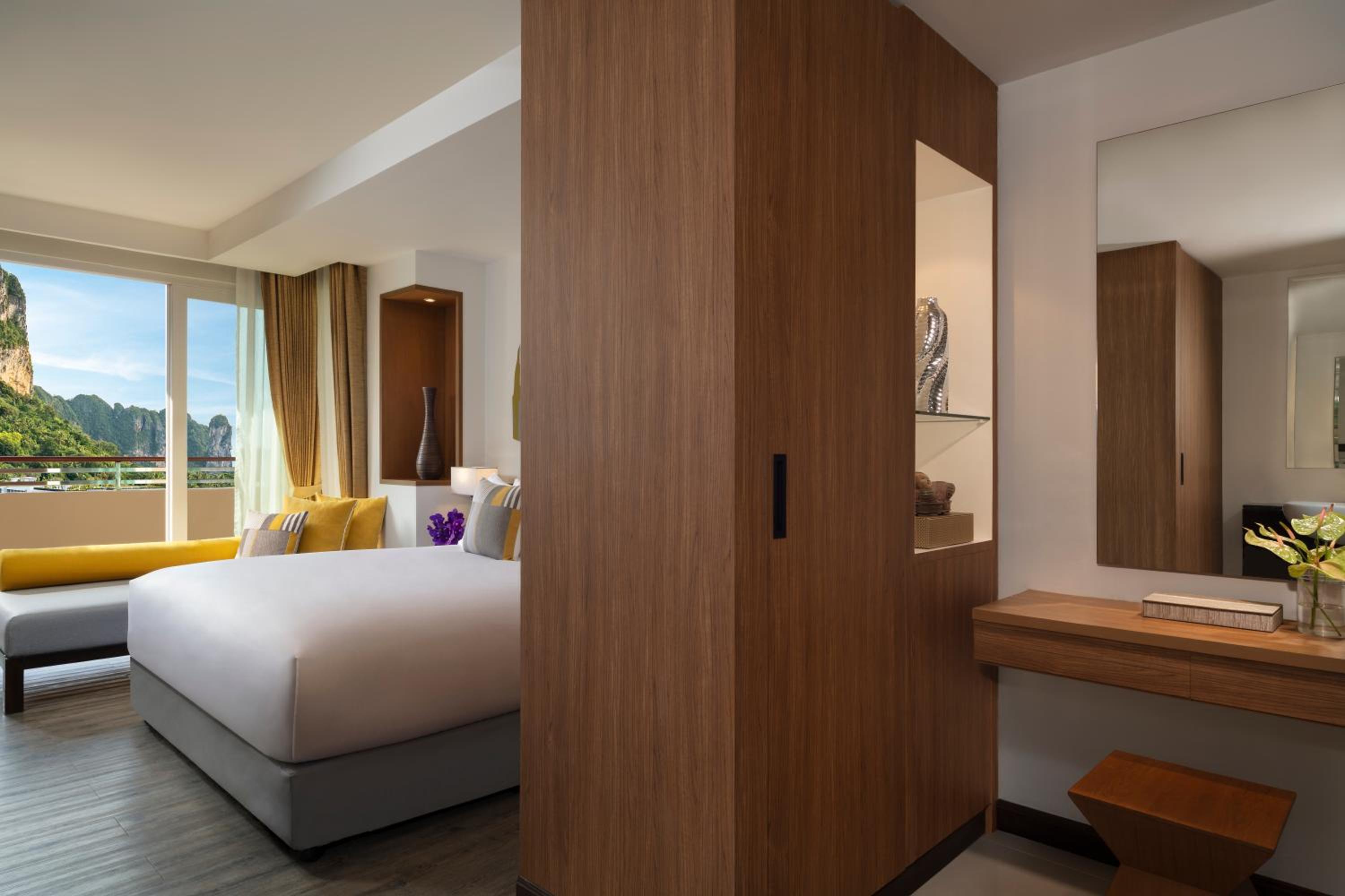 AVANI Superior Room photo 2