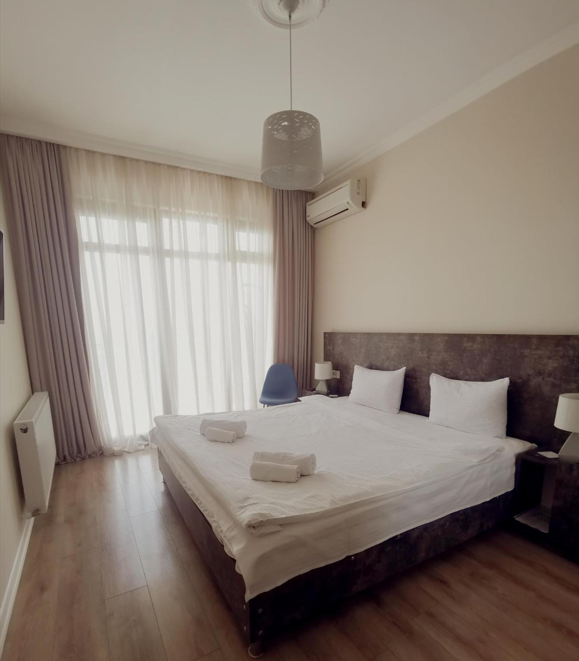 Deluxe Double Room with Balcony photo 3