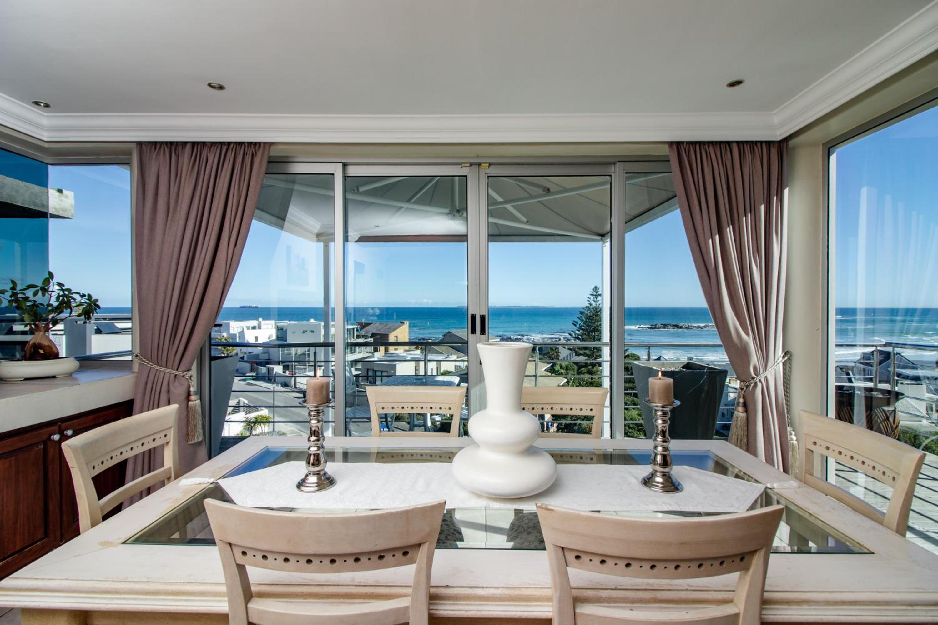 Penthouse Apartment photo 3