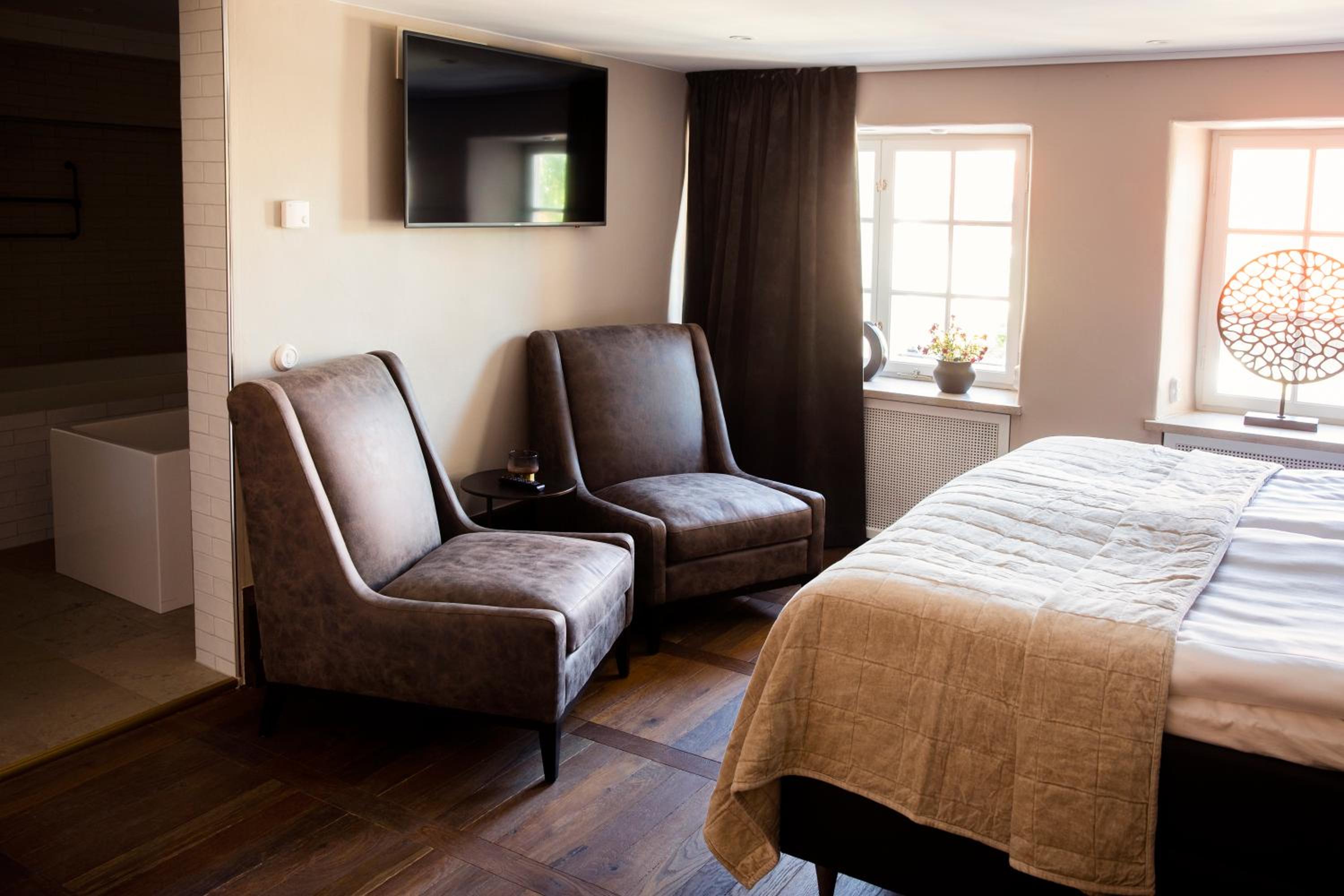 Superior Double Room - Photo 3