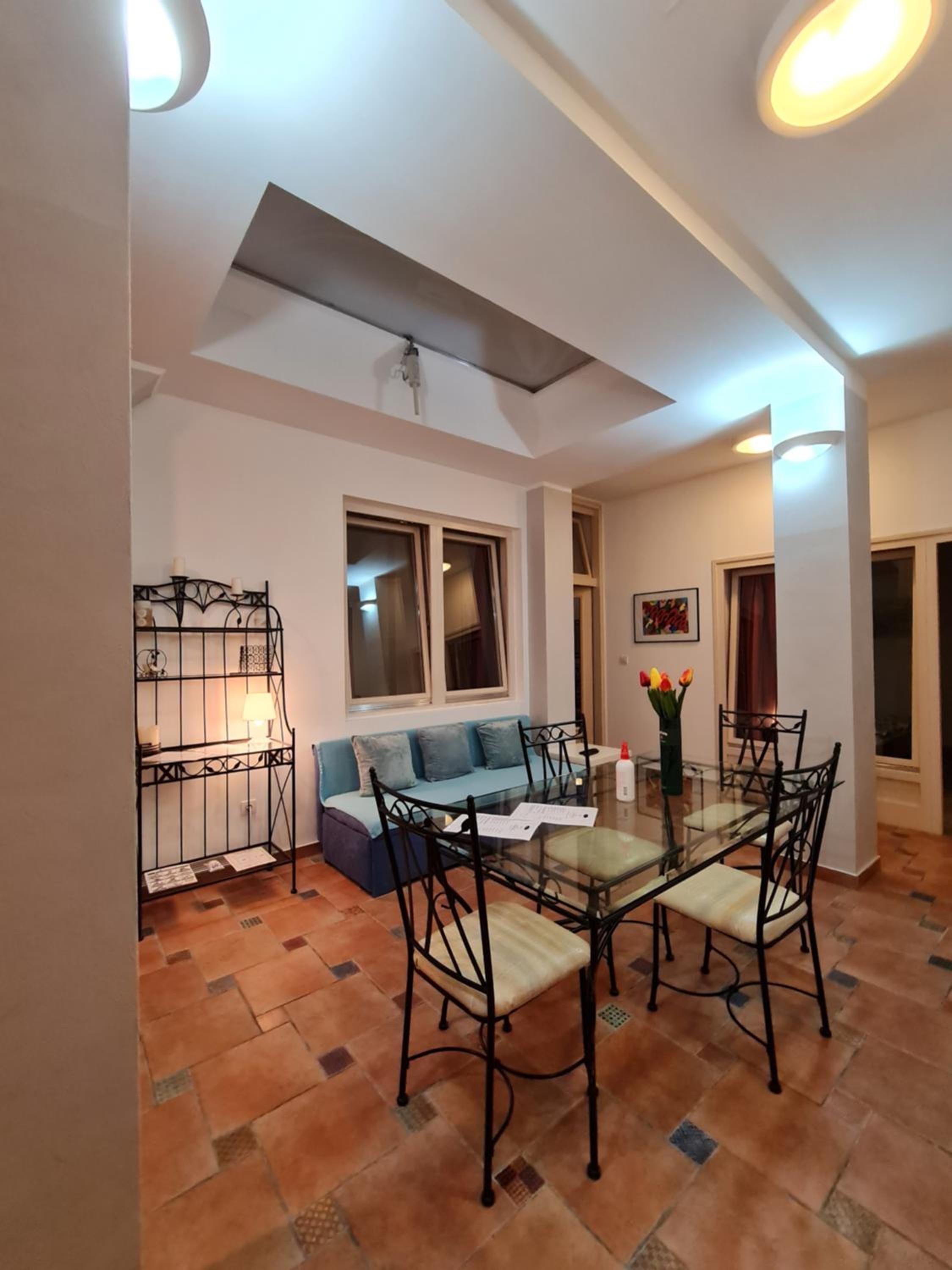 Two-Bedroom Apartment - Photo 4