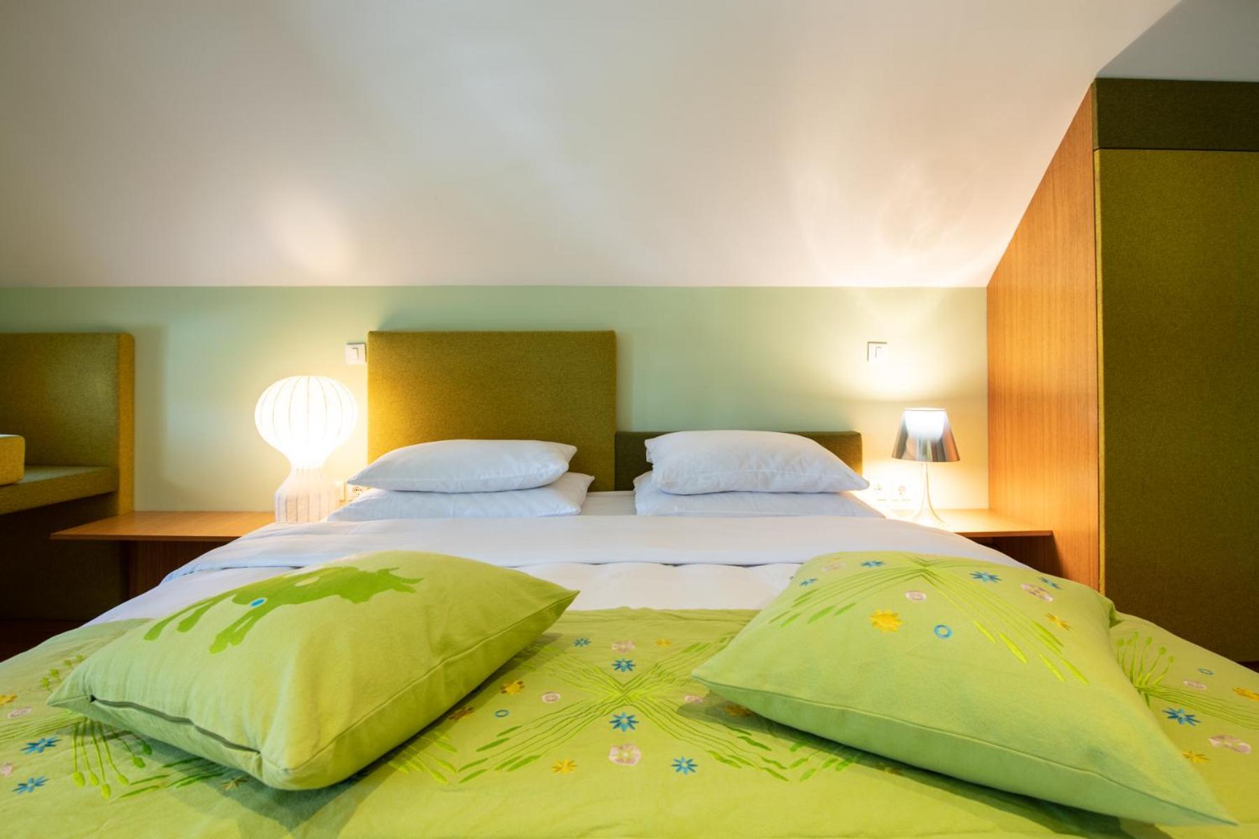 Deluxe Double or Twin Room photo 3